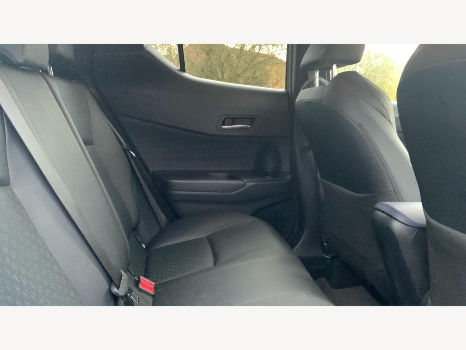 Used Toyota C-HR 2019 for sale - 77560038: Photo 14