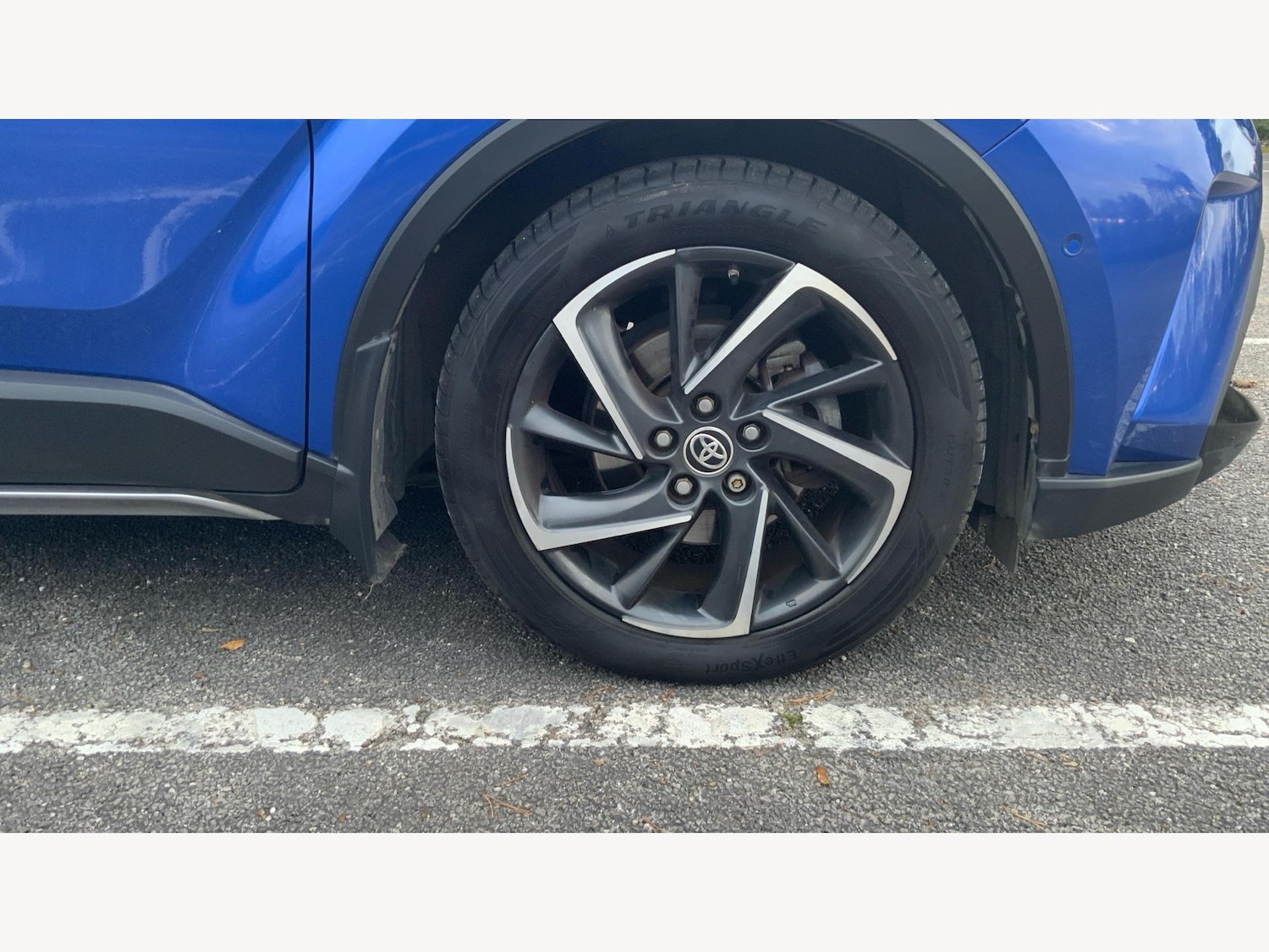 Used Toyota C-HR 2019 for sale - 77560038: Photo 30