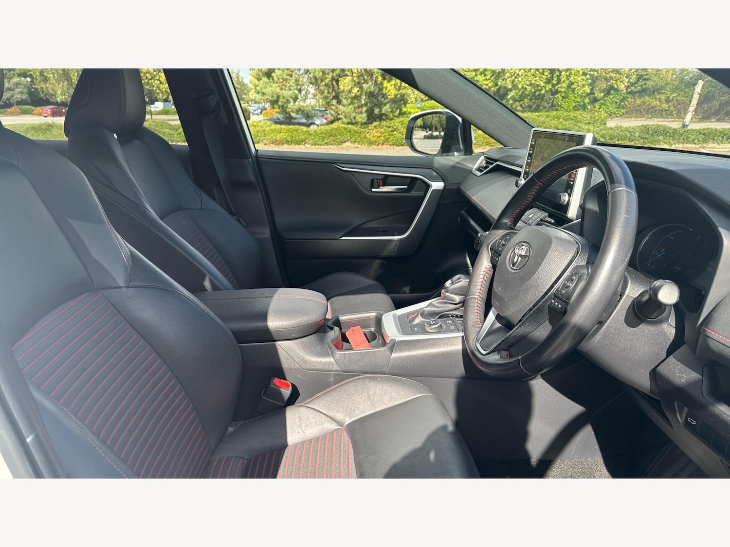 Used Toyota RAV4 2021 for sale - 76020558: Photo 13