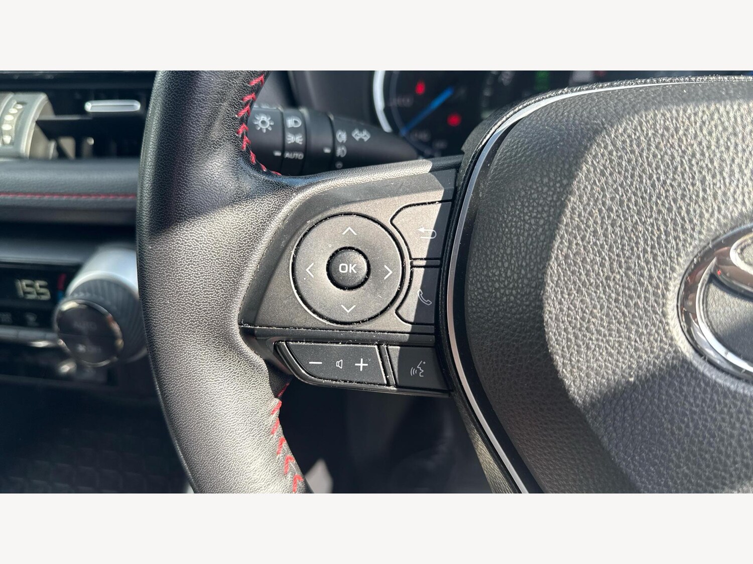 Used Toyota RAV4 2021 for sale - 76020558: Photo 27