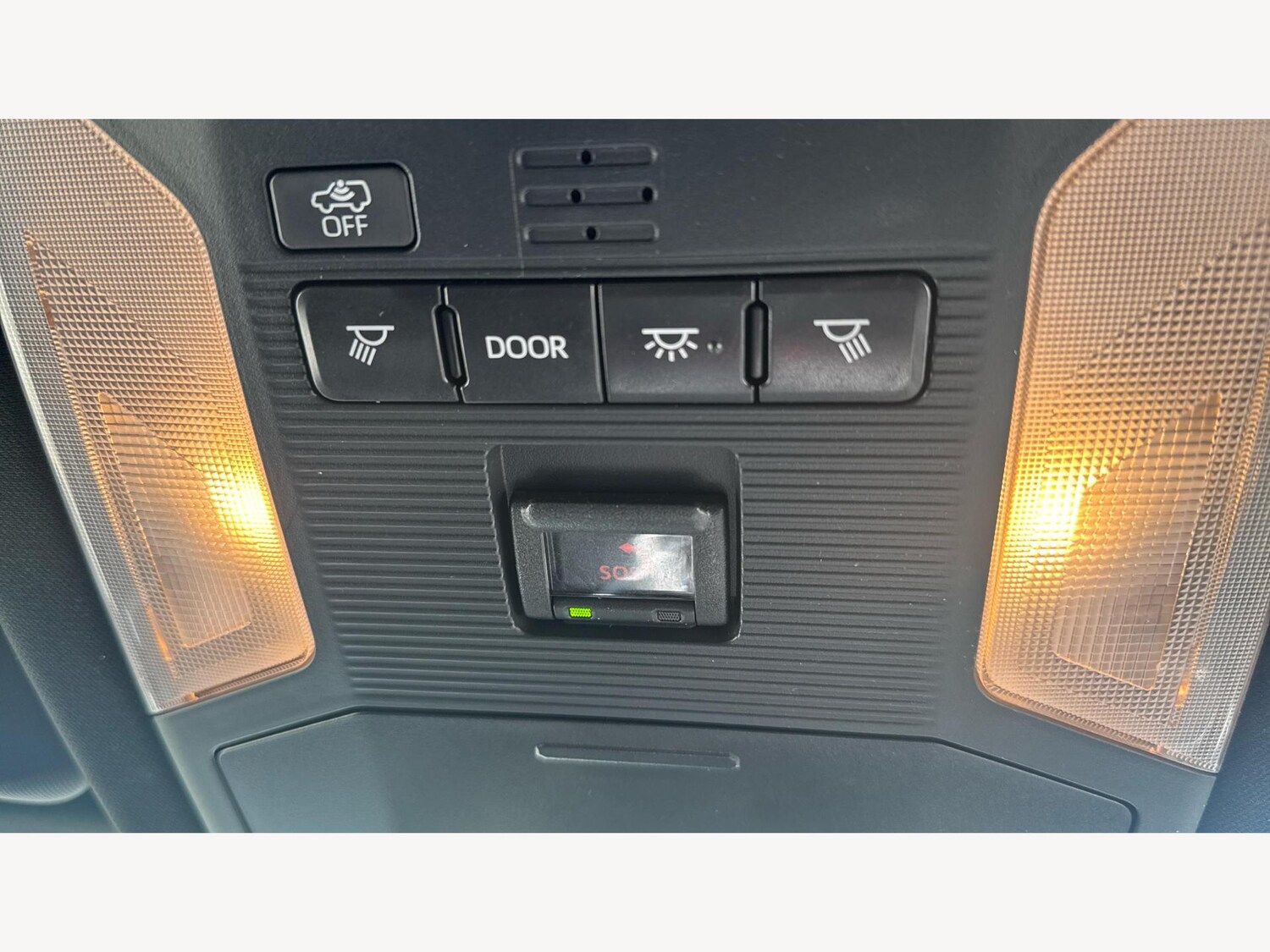 Used Toyota RAV4 2021 for sale - 76020558: Photo 31