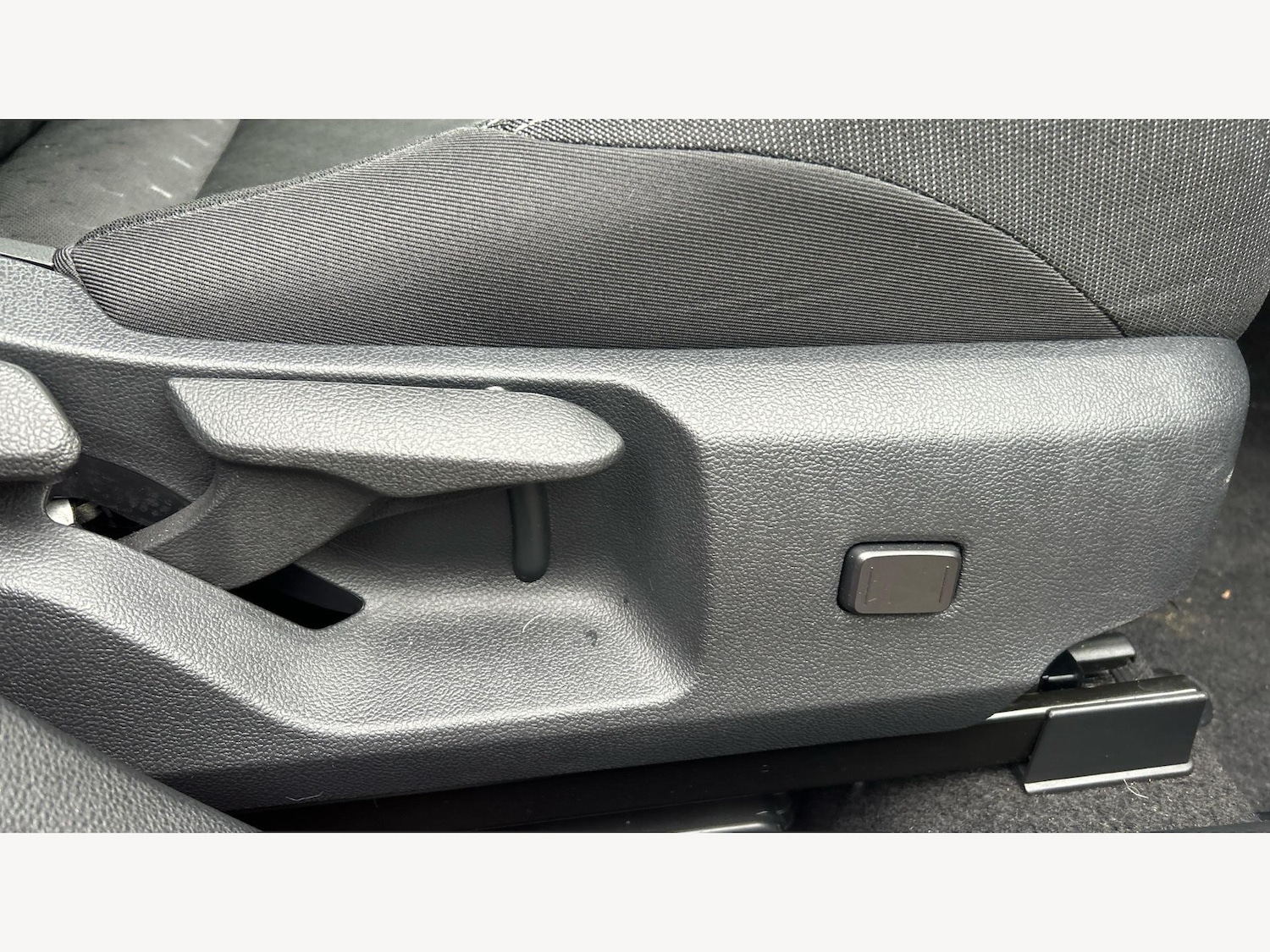 Used Toyota Corolla 2024 for sale - 76608412: Photo 32