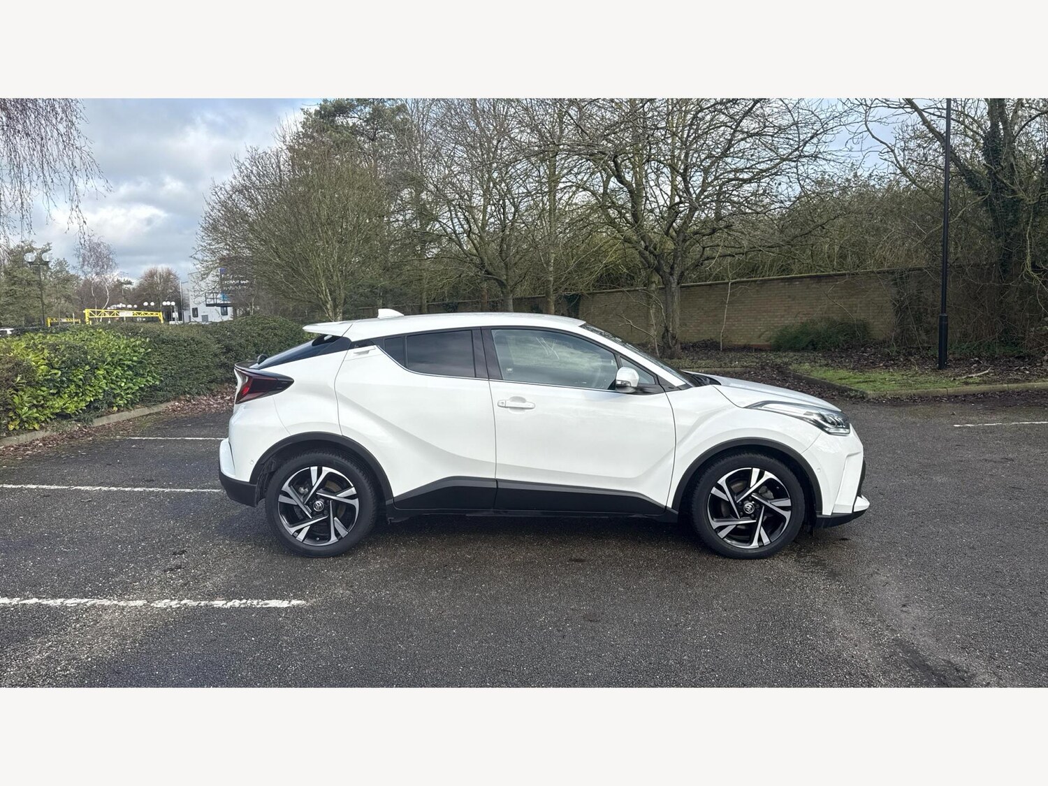 Used Toyota C-HR 2023 for sale - 77510950: Photo 18