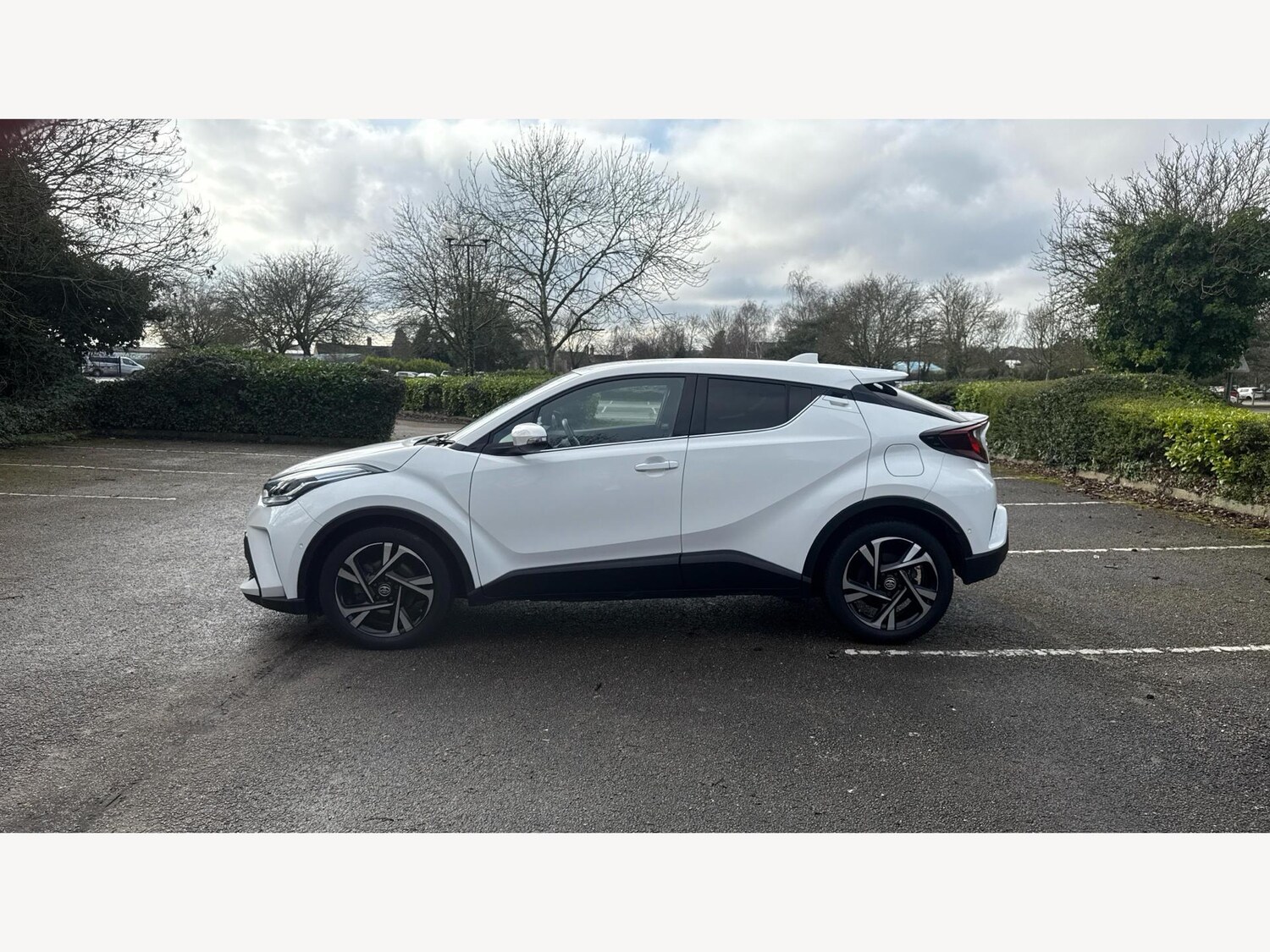 Used Toyota C-HR 2023 for sale - 77510950: Photo 19