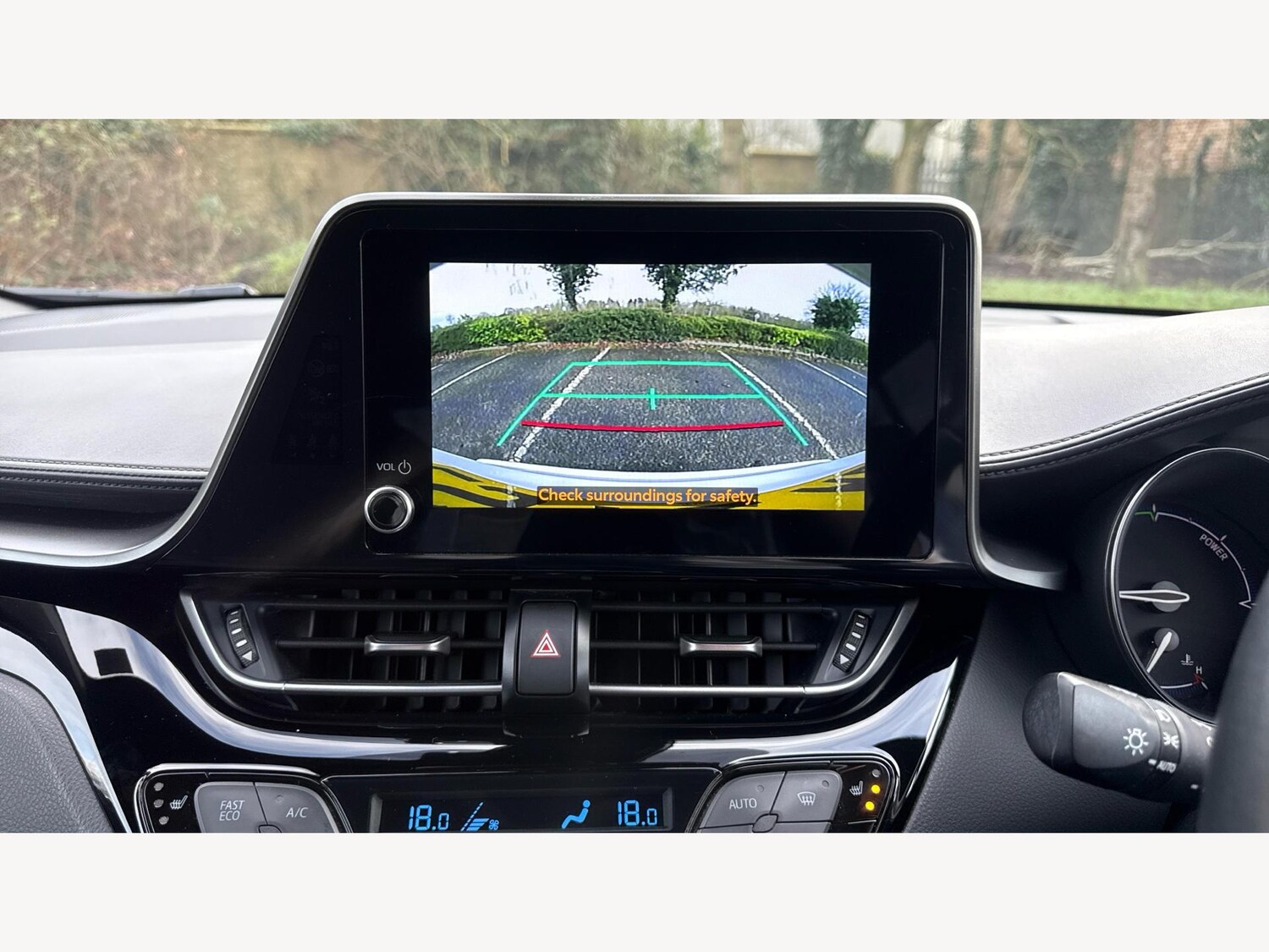 Used Toyota C-HR 2023 for sale - 77510950: Photo 30