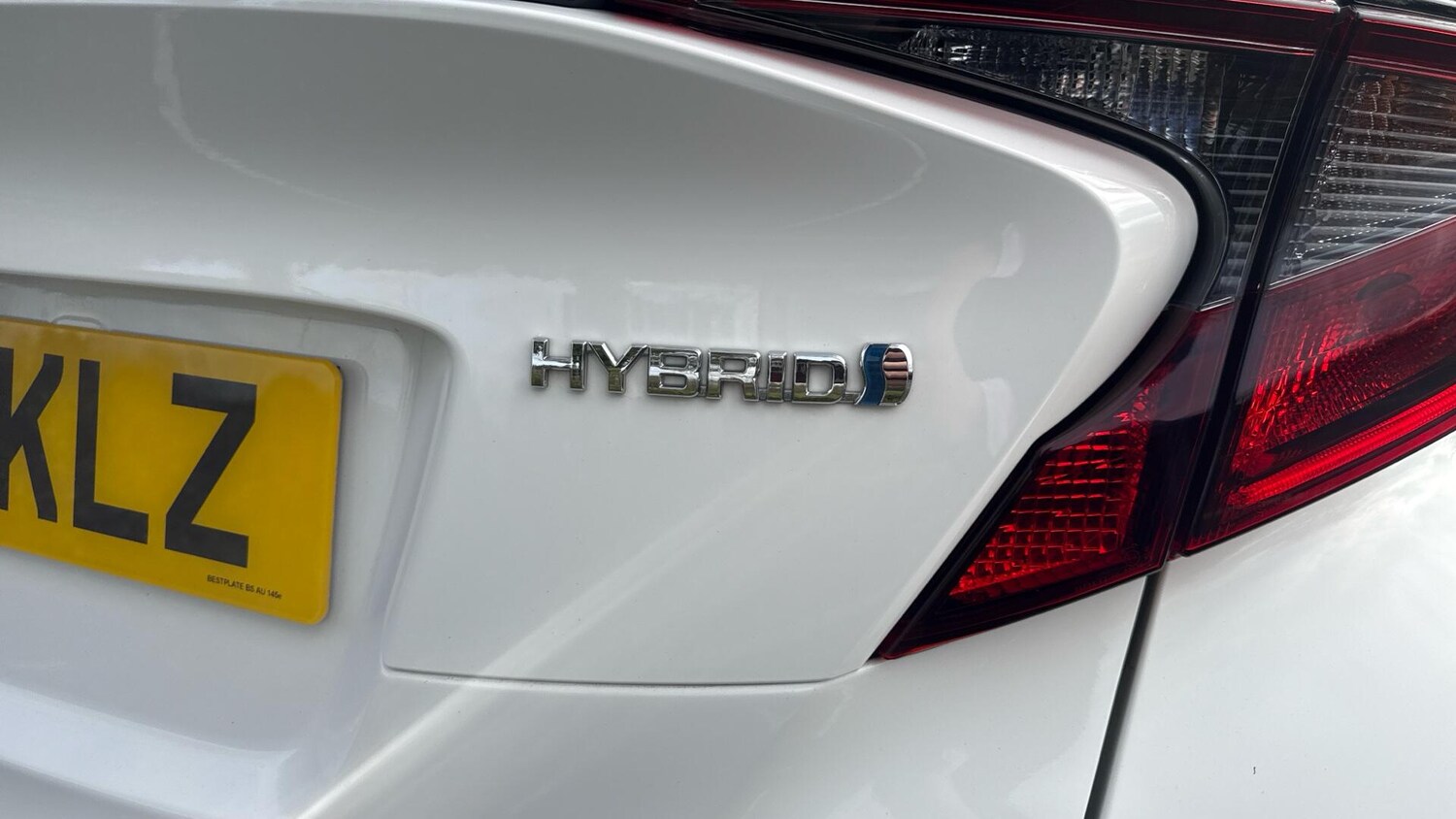 Used Toyota C-HR 2023 for sale - 77510950: Photo 32