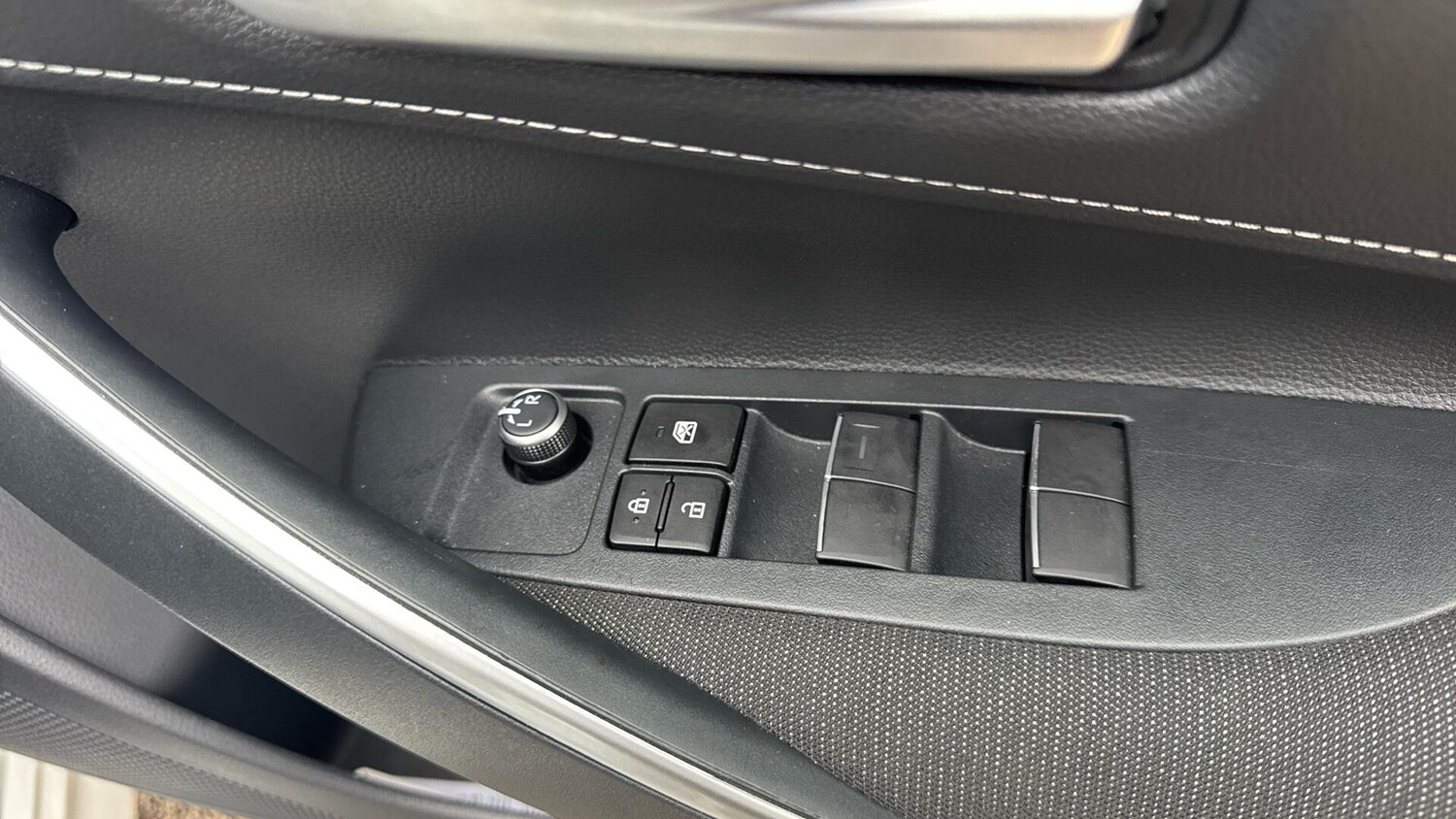 Used Toyota Corolla for sale - 77724121: Photo 33