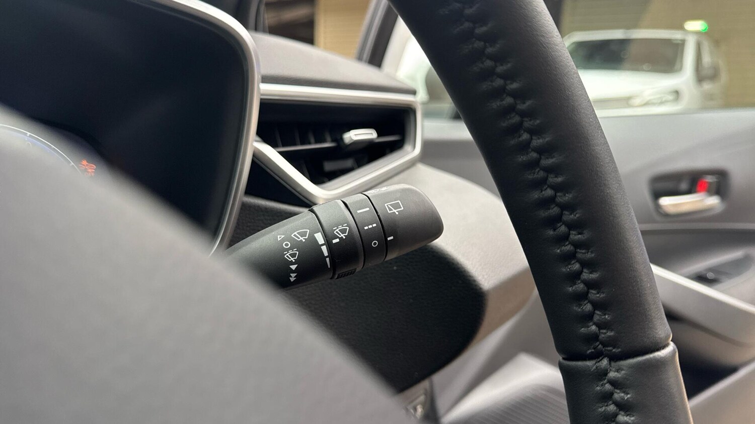 Used Toyota Corolla for sale - 77724121: Photo 40