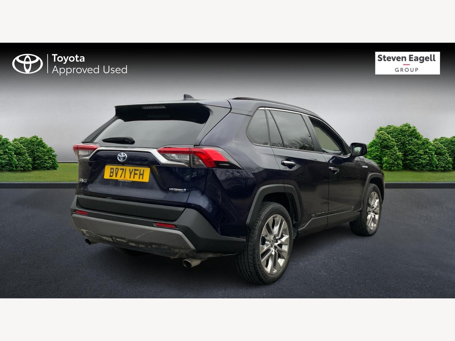 Used Toyota RAV4 2021 for sale - 77549965: Photo 2