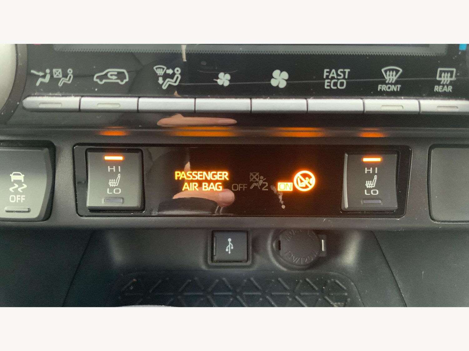 Used Toyota RAV4 2021 for sale - 77549965: Photo 22