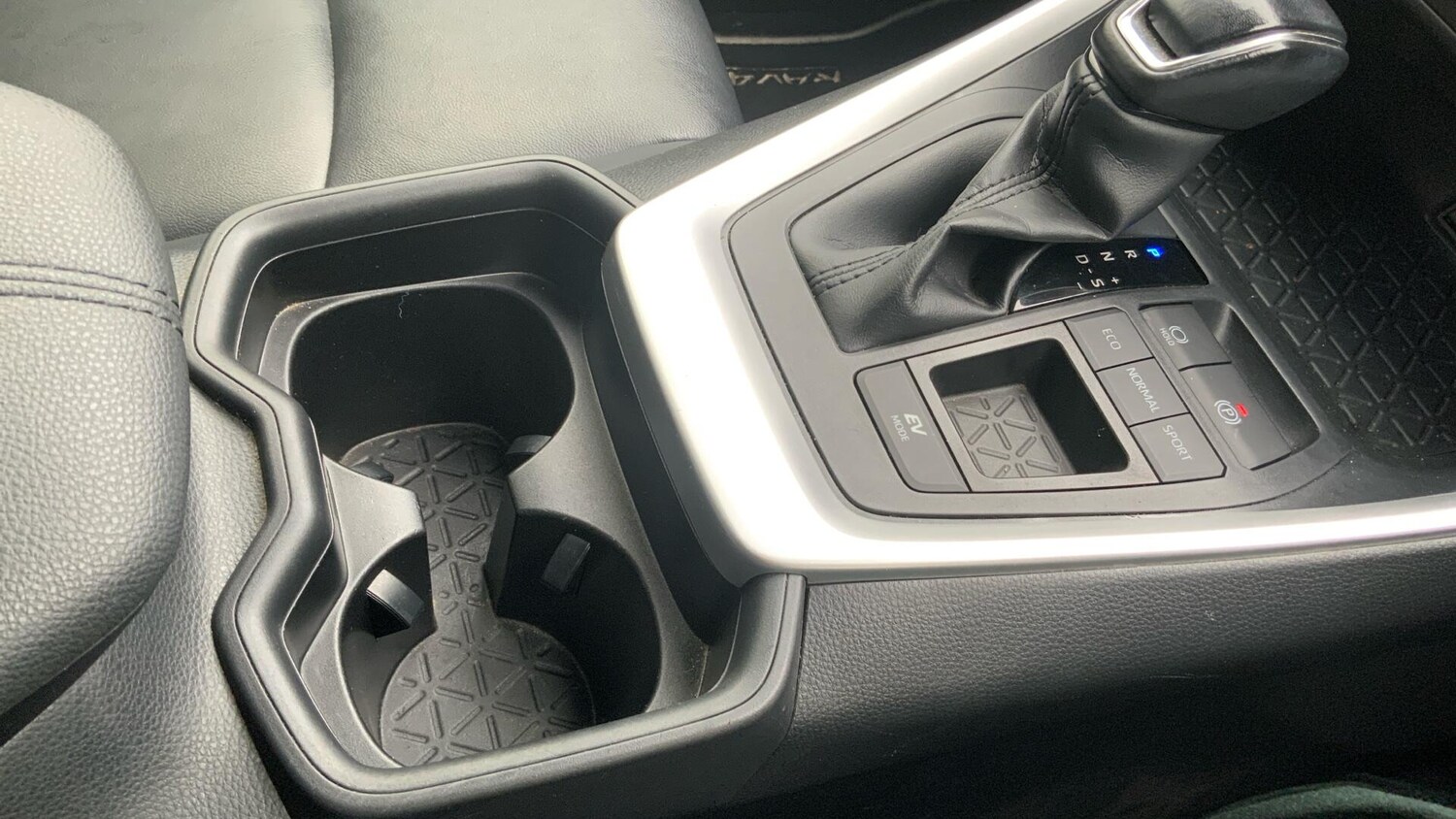 Used Toyota RAV4 2021 for sale - 77549965: Photo 34