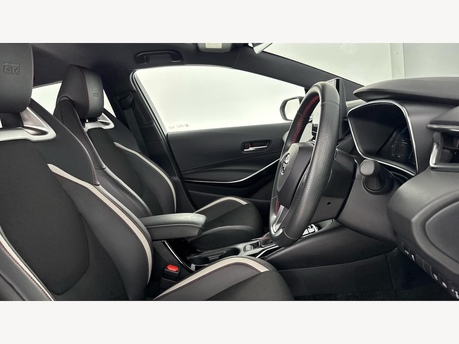 Used Toyota Corolla 2024 for sale - 76592237: Photo 13