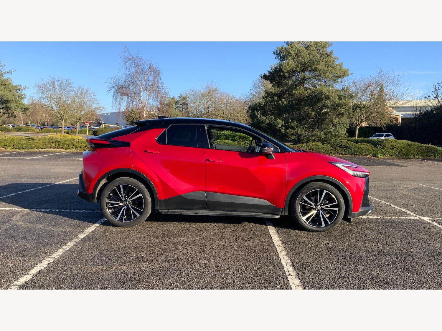 Used Toyota C-HR 2025 for sale - 77510525: Photo 18