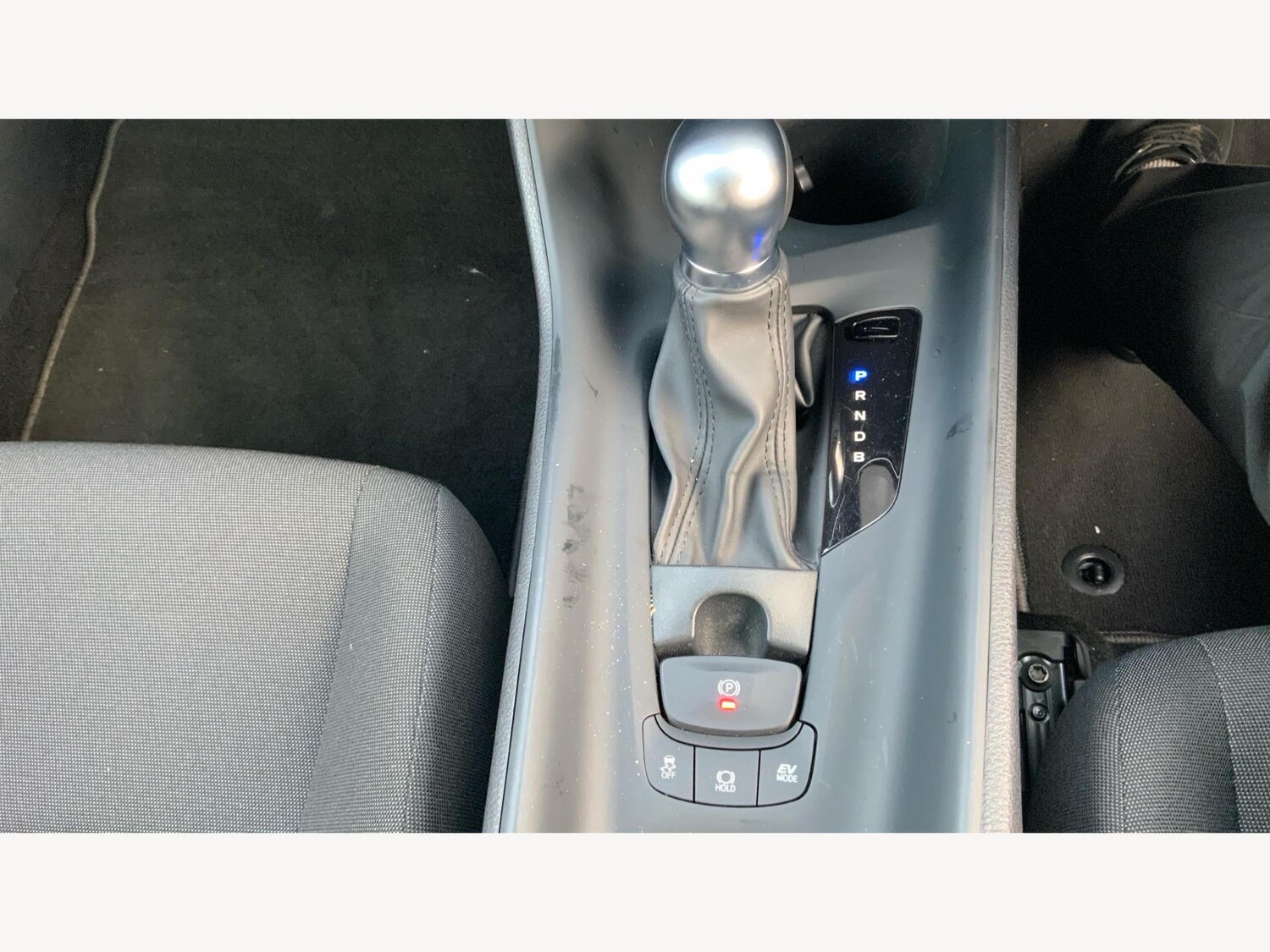 Used Toyota C-HR for sale - 77175914: Photo 25