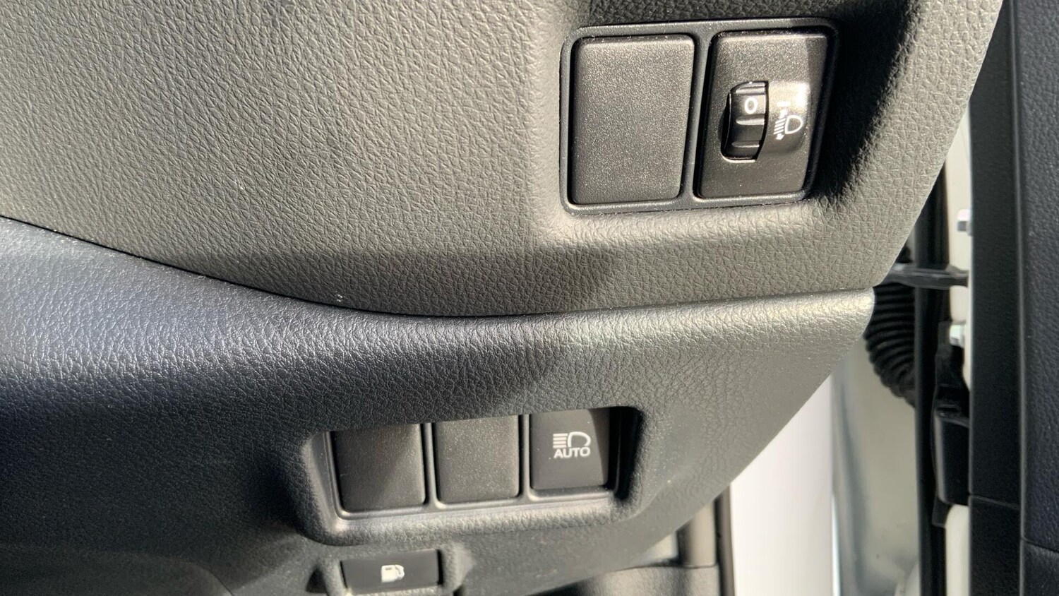 Used Toyota C-HR for sale - 77175914: Photo 41