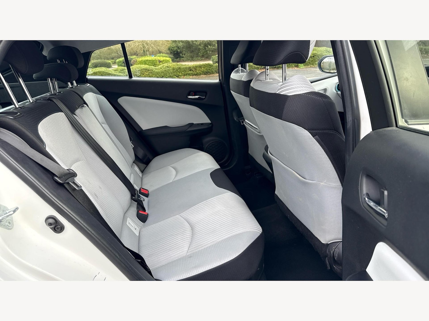 Used Toyota Prius 2021 for sale - 77575310: Photo 15