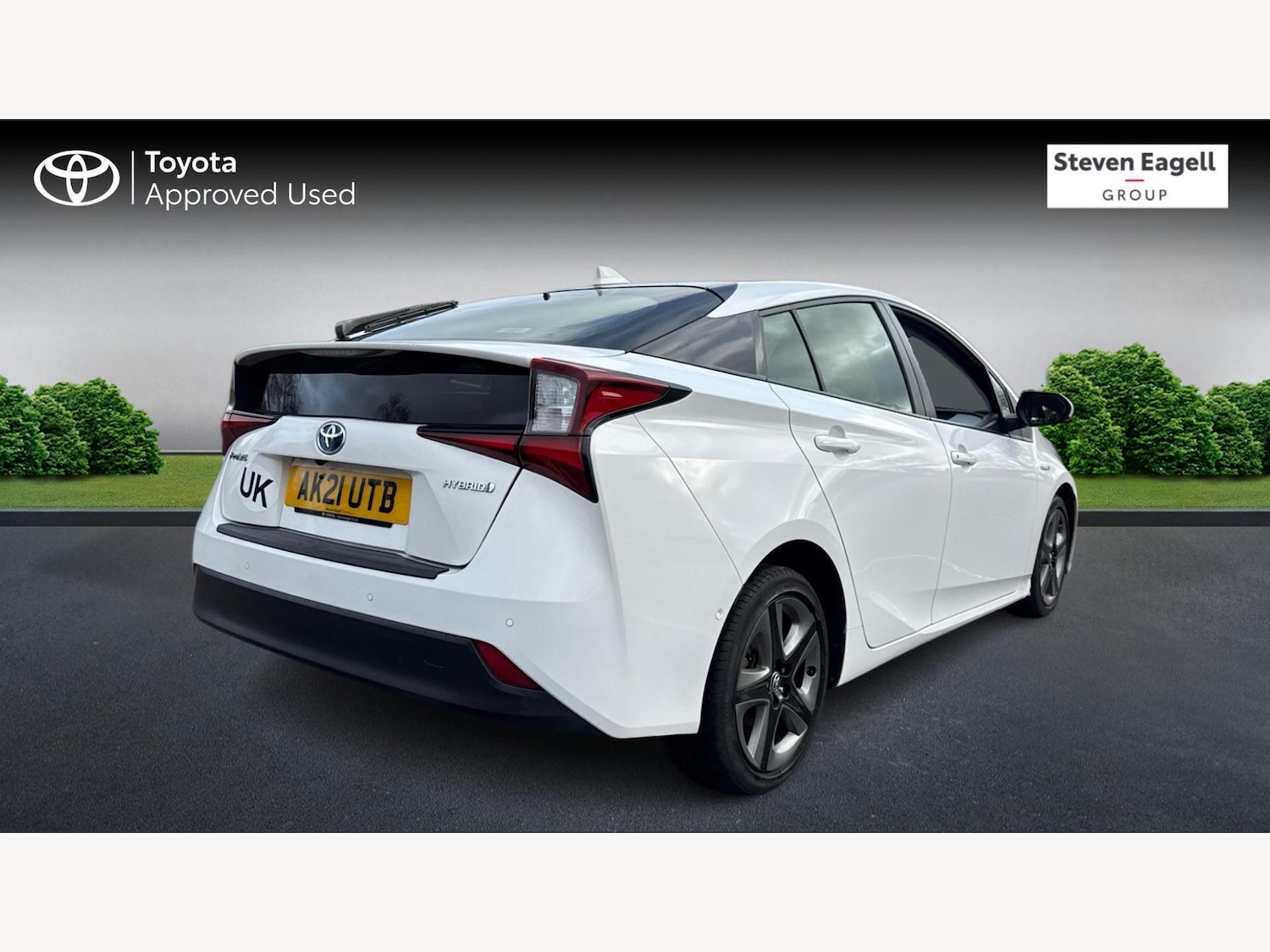 Used Toyota Prius 2021 for sale - 77575310: Photo 2