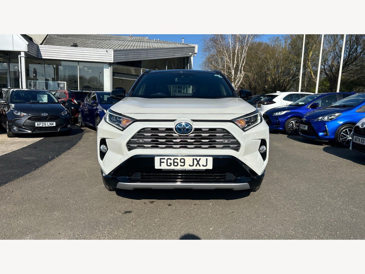 Used Toyota RAV4 2019 for sale - 77957403: Photo 17