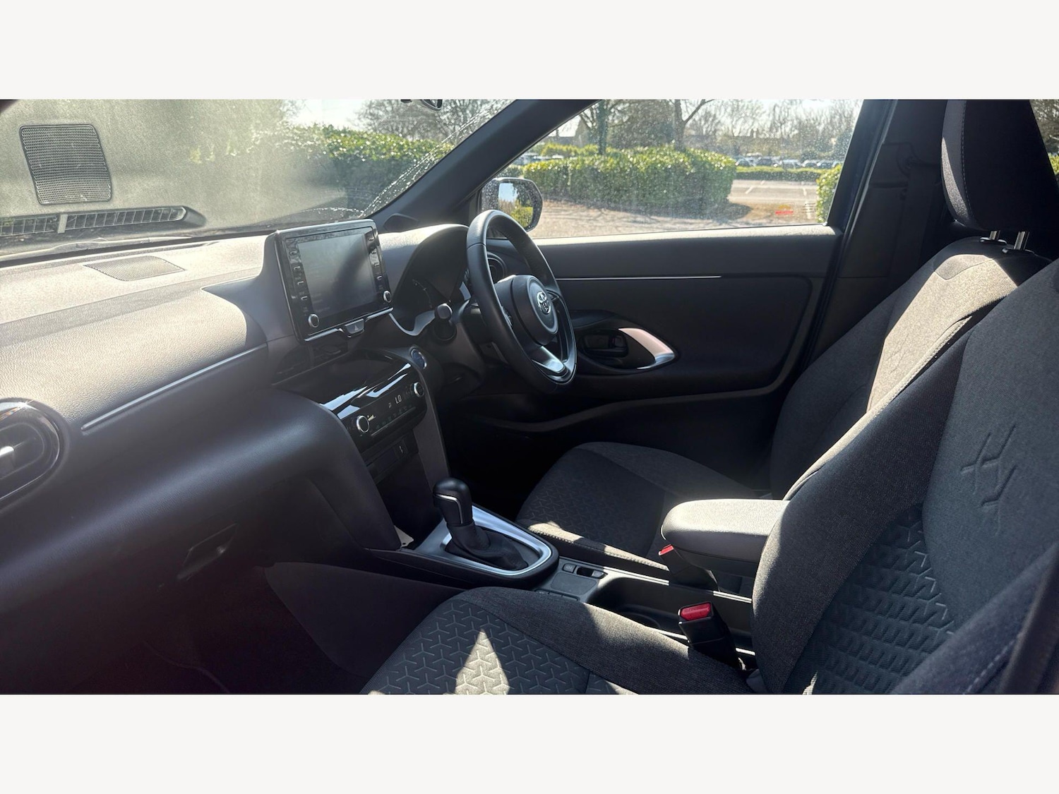 Used Toyota Yaris Cross 2023 for sale - 78034441: Photo 12