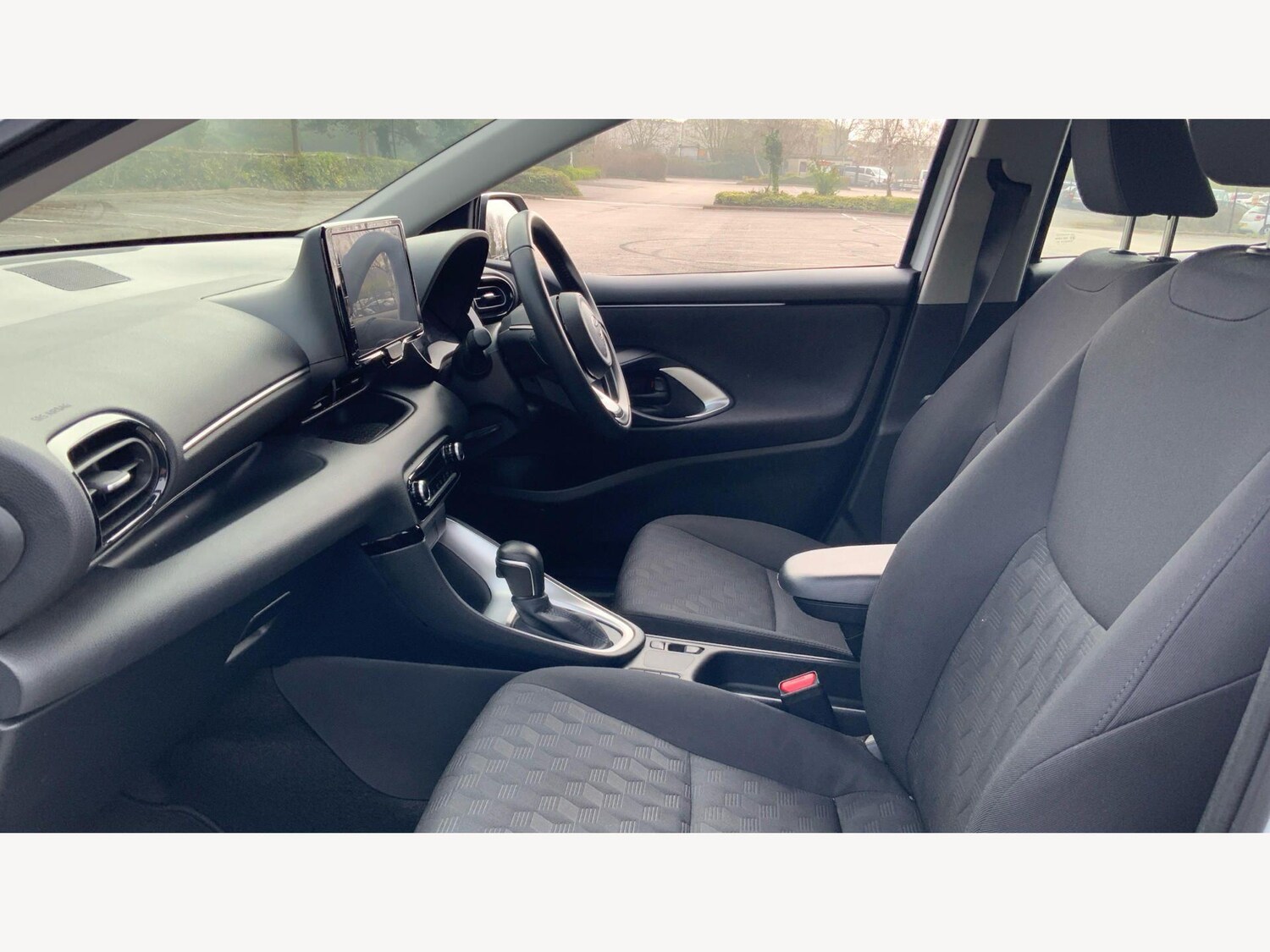 Used Toyota Yaris for sale - 78057835: Photo 12