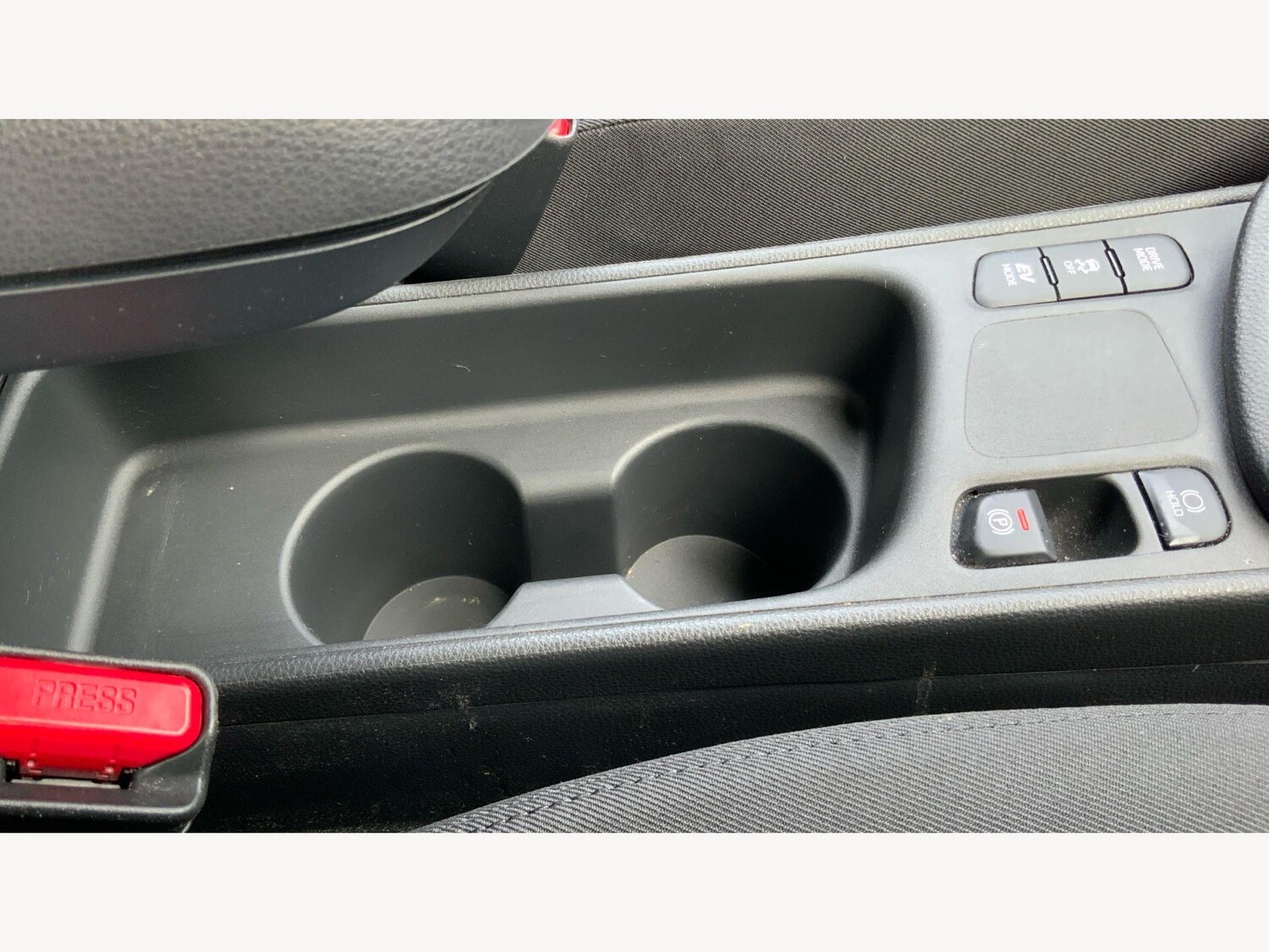 Used Toyota Yaris for sale - 78057835: Photo 23