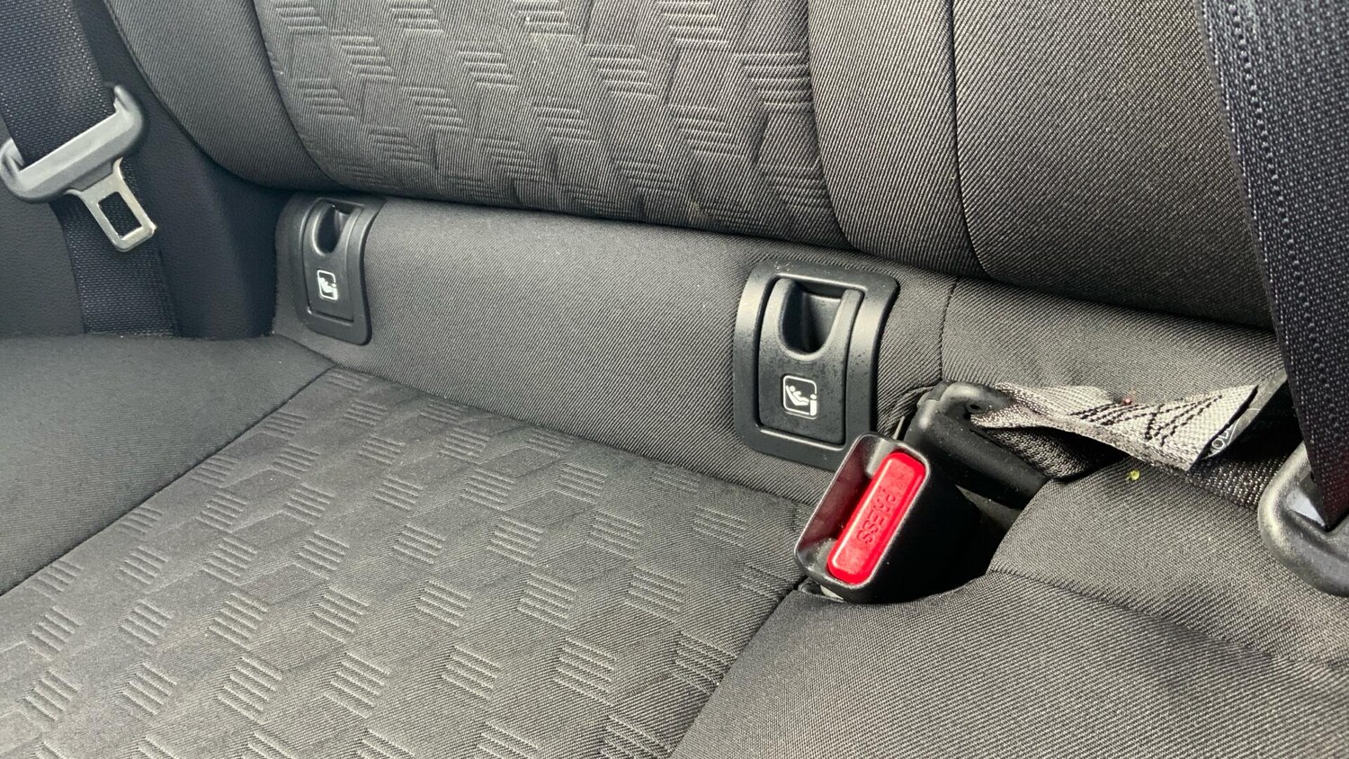 Used Toyota Yaris for sale - 78057835: Photo 32