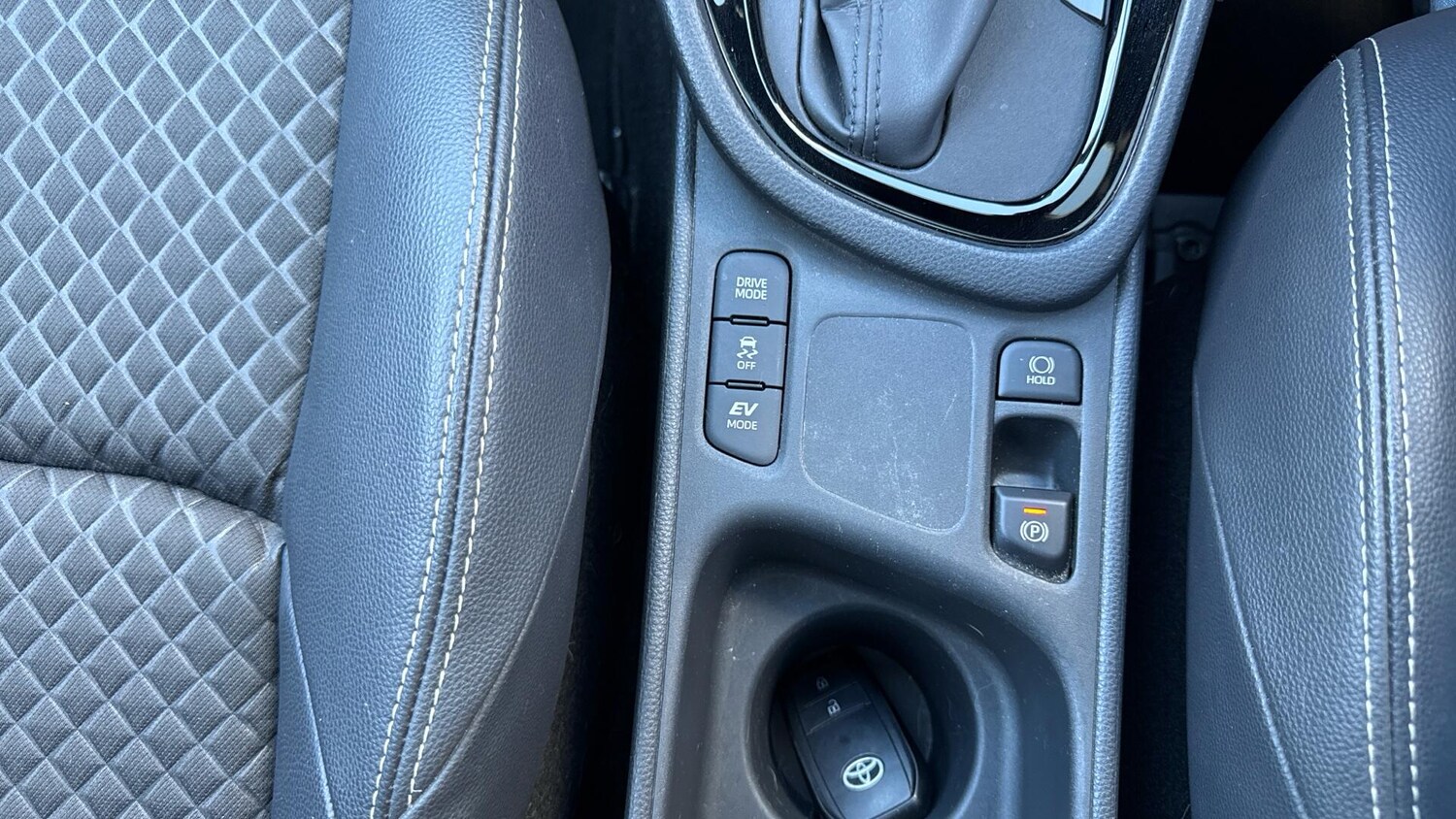 Used Toyota Yaris for sale - 77958493: Photo 34