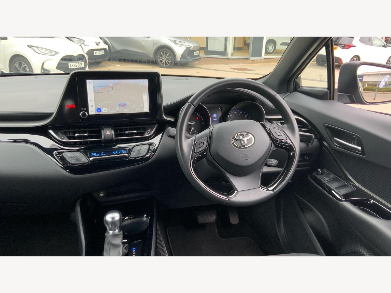 Used Toyota C-HR 2022 for sale - 76388450: Photo 10