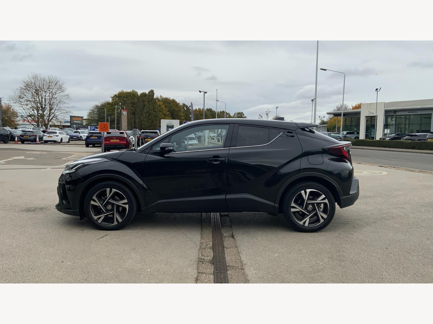Used Toyota C-HR 2022 for sale - 76388450: Photo 19
