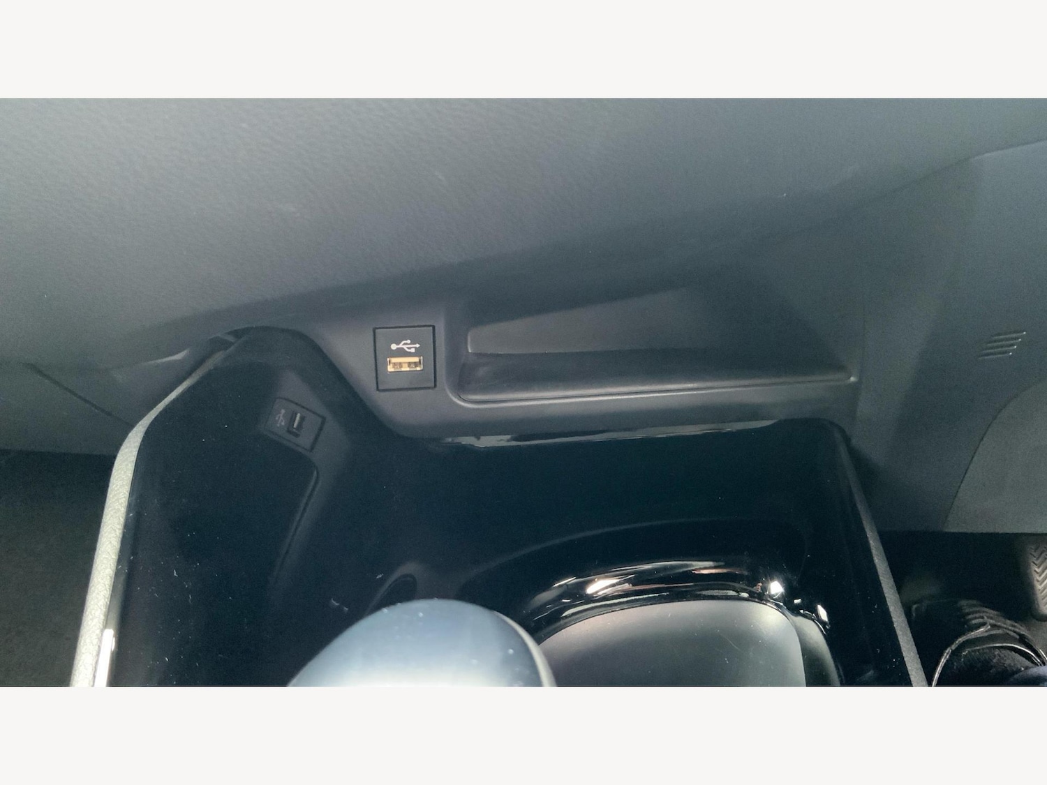 Used Toyota C-HR 2022 for sale - 76388450: Photo 27