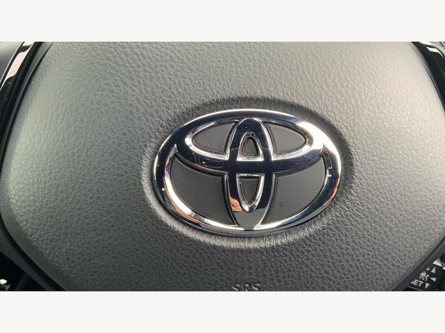 Used Toyota C-HR 2022 for sale - 76388450: Photo 33