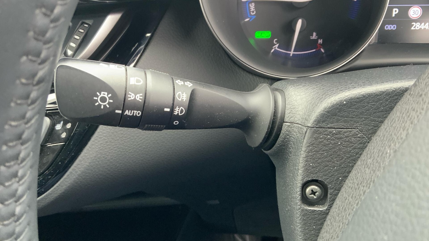 Used Toyota C-HR 2022 for sale - 76388450: Photo 36