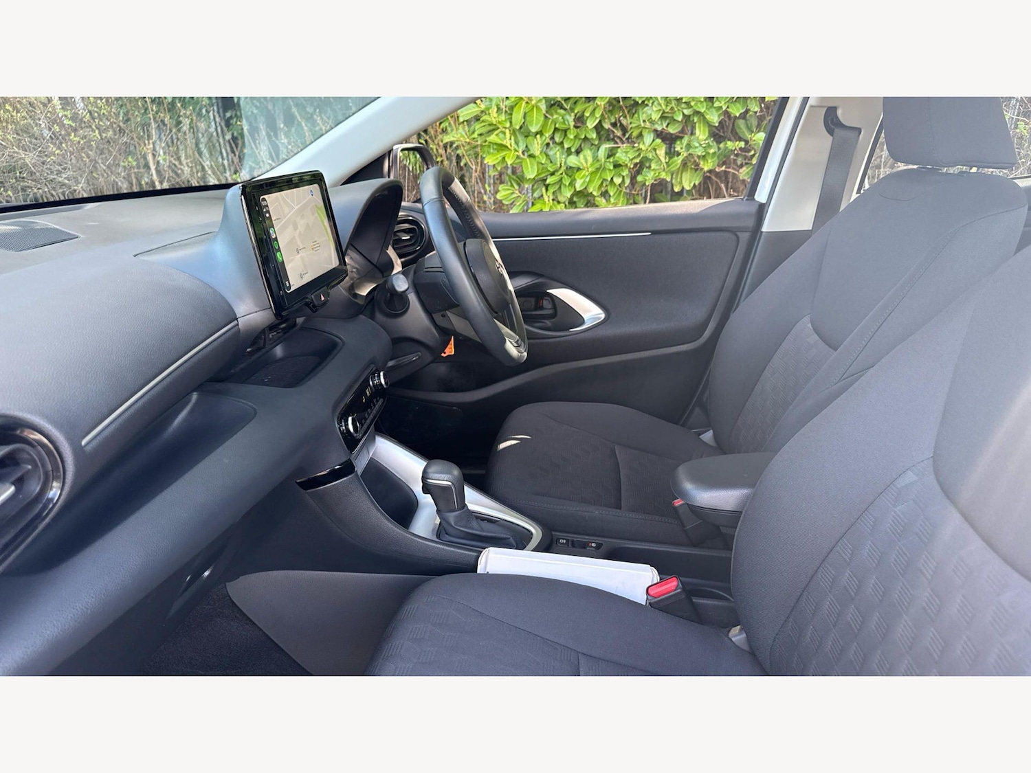 Used Toyota Yaris for sale - 77823932: Photo 12