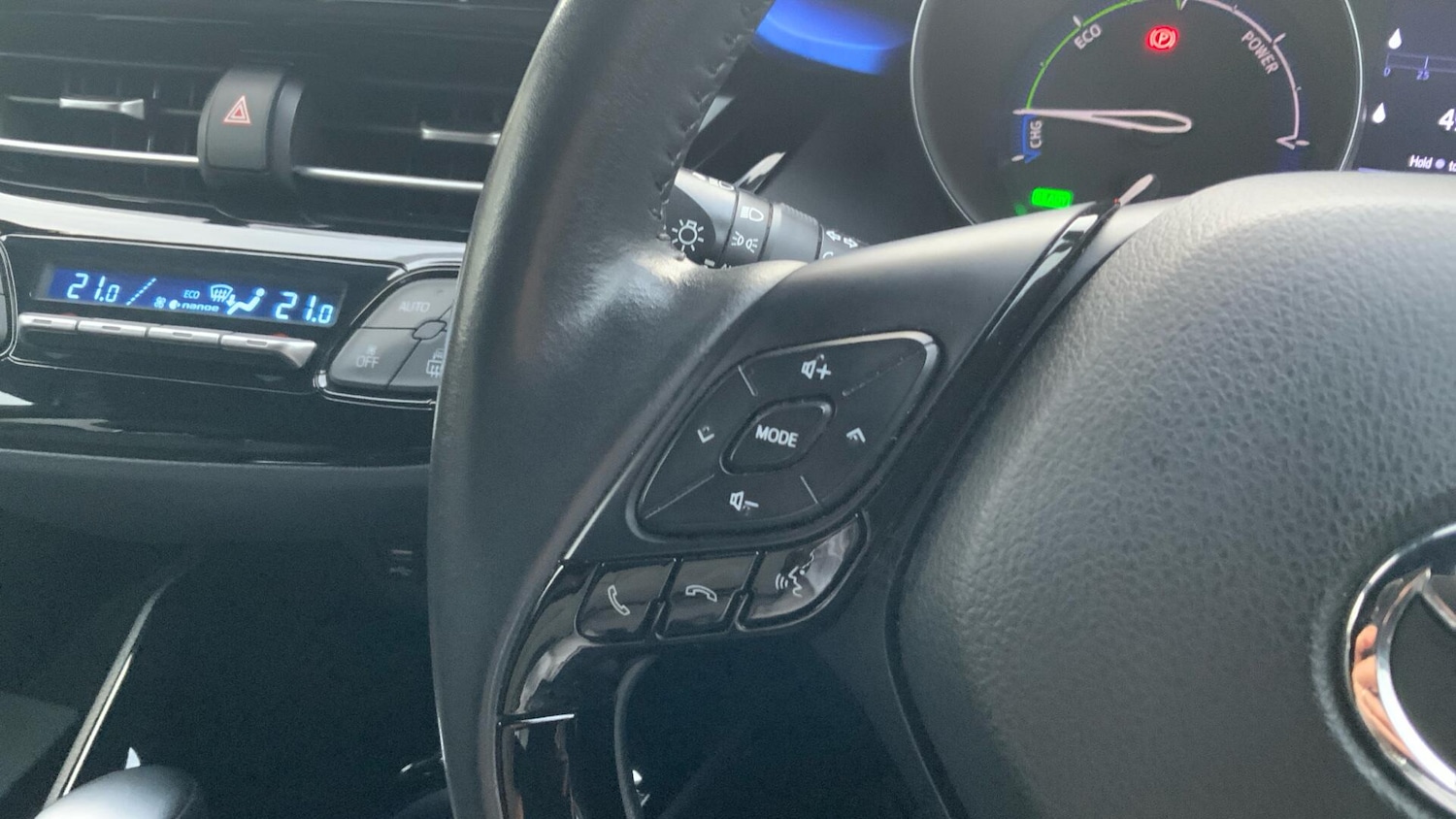 Used Toyota C-HR 2019 for sale - 77292052: Photo 34