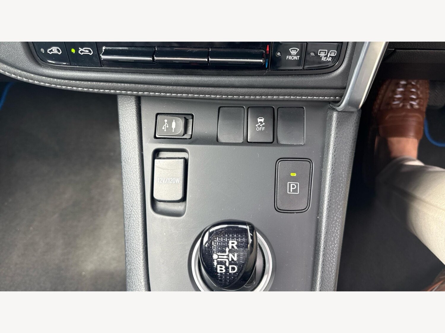 Vehicle 28