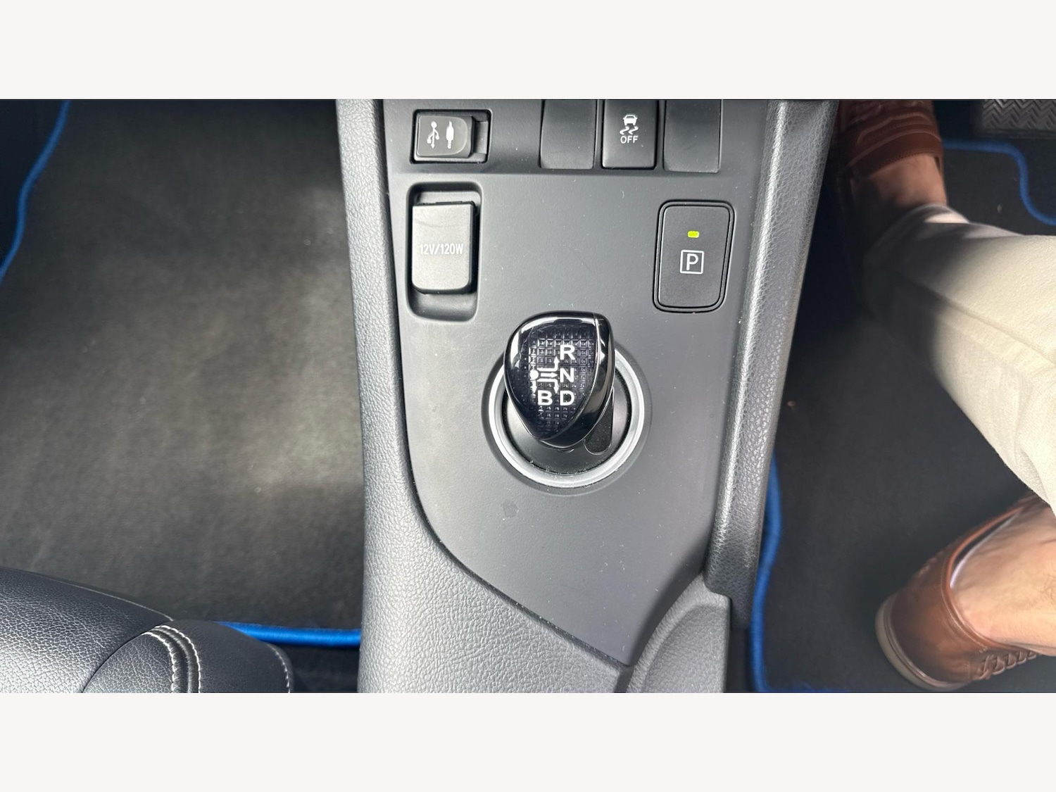 Vehicle 29
