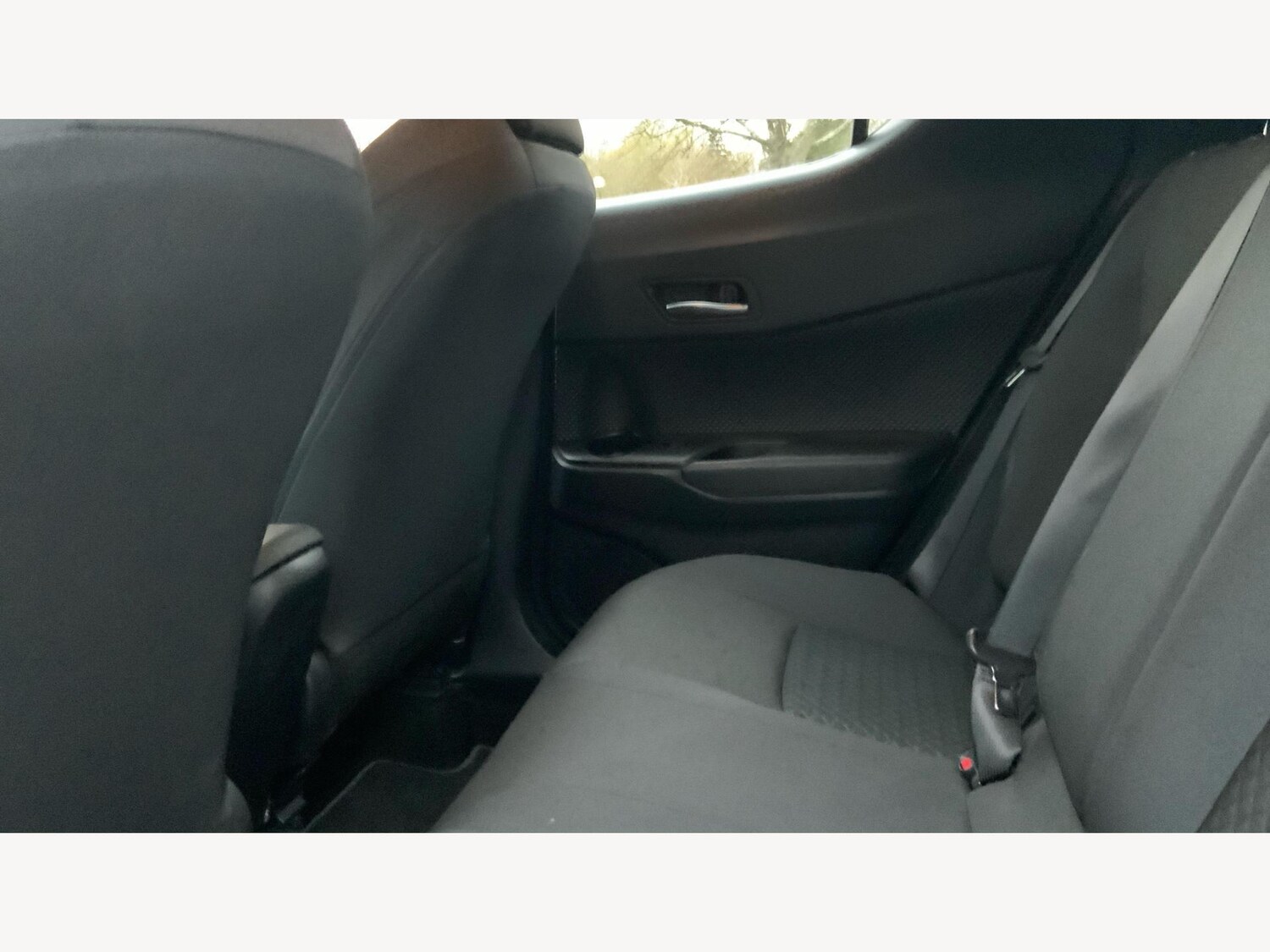 Used Toyota C-HR for sale - 77175916: Photo 15