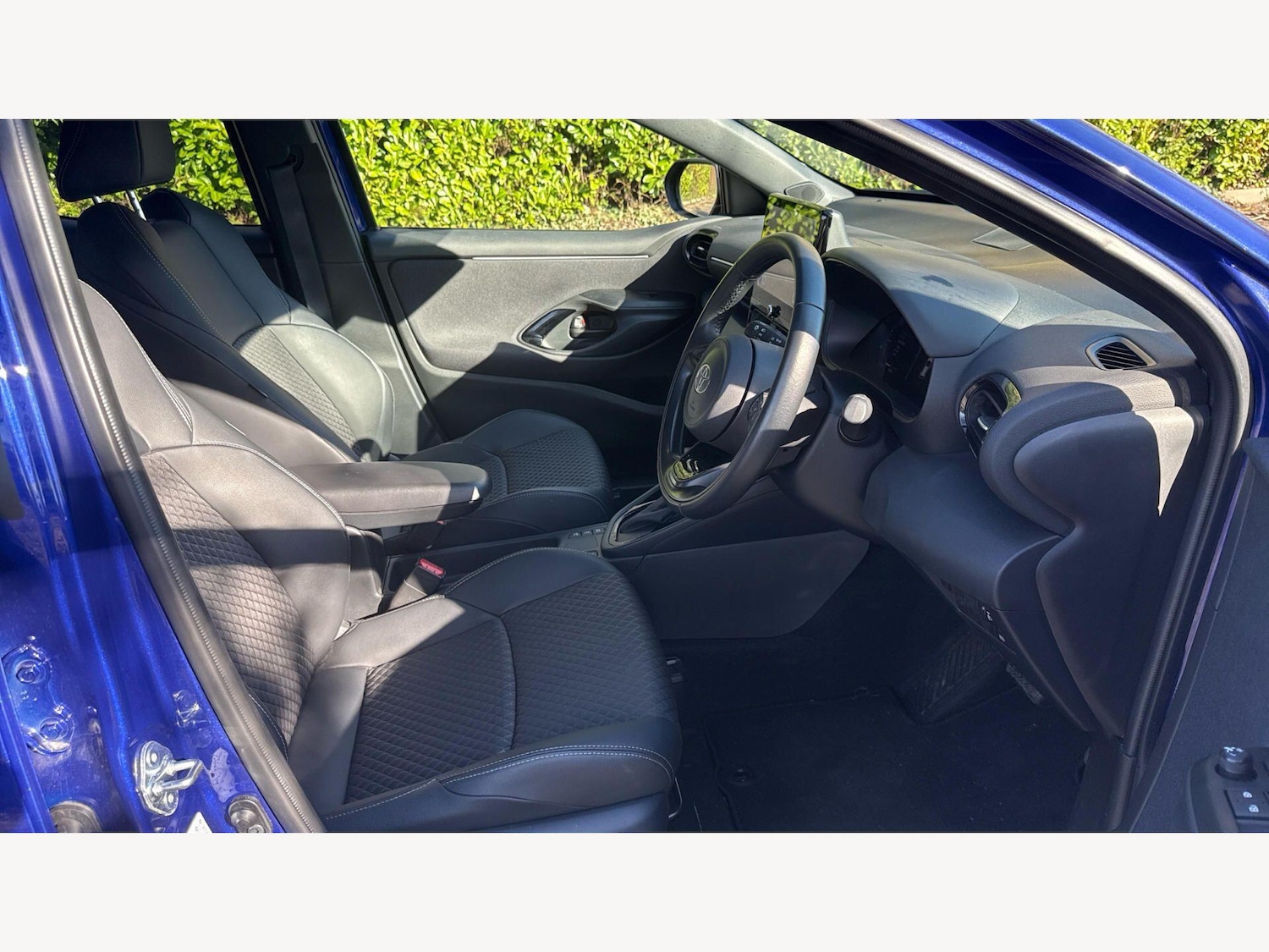 Used Toyota Yaris 2024 for sale - 78072445: Photo 13