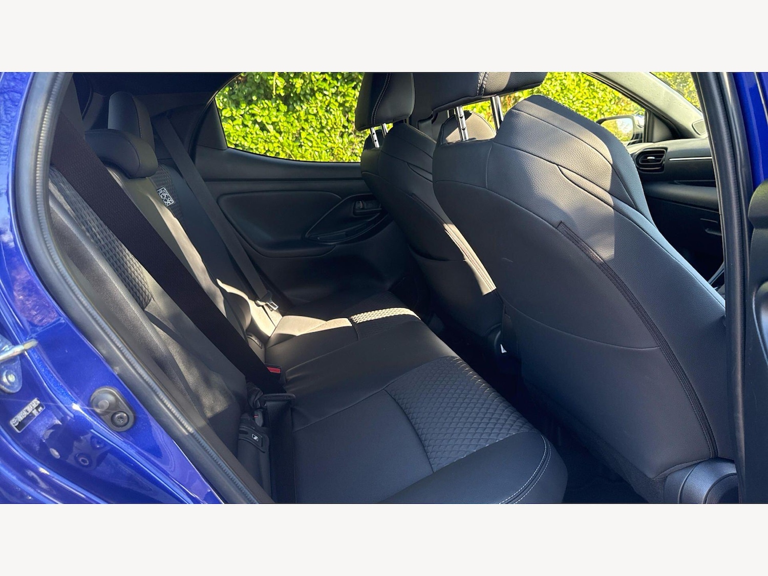 Used Toyota Yaris 2024 for sale - 78072445: Photo 14