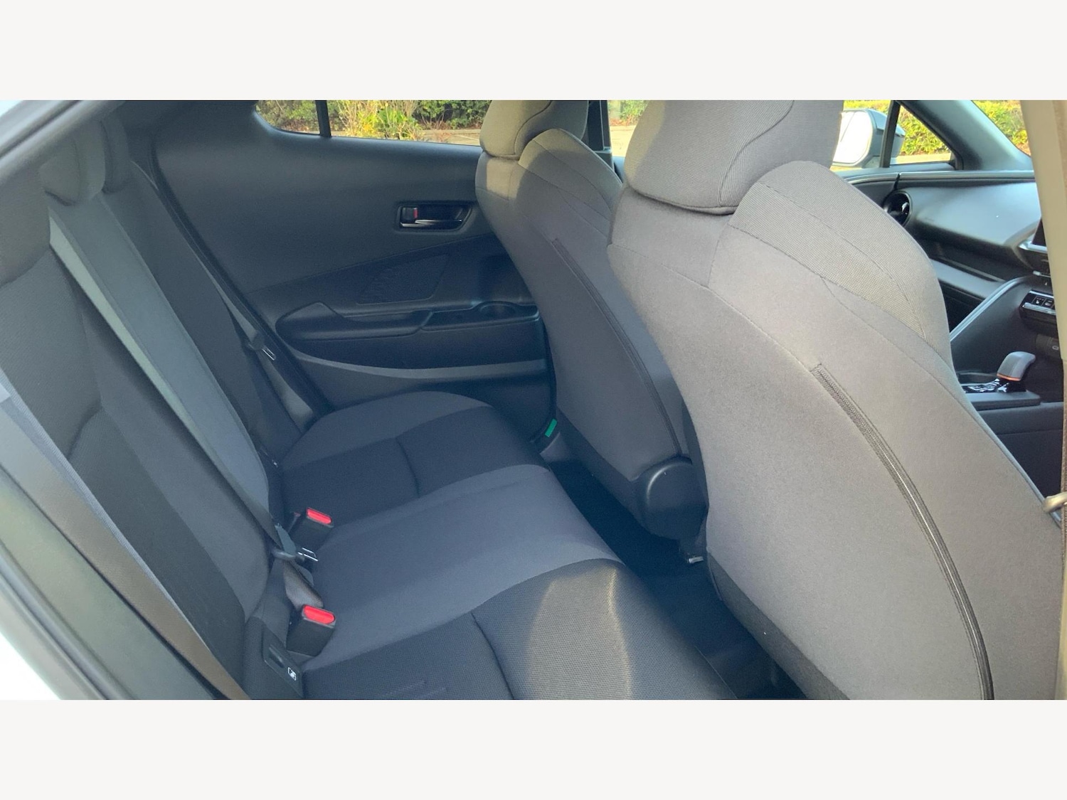 Used Toyota C-HR 2025 for sale - 77202864: Photo 14