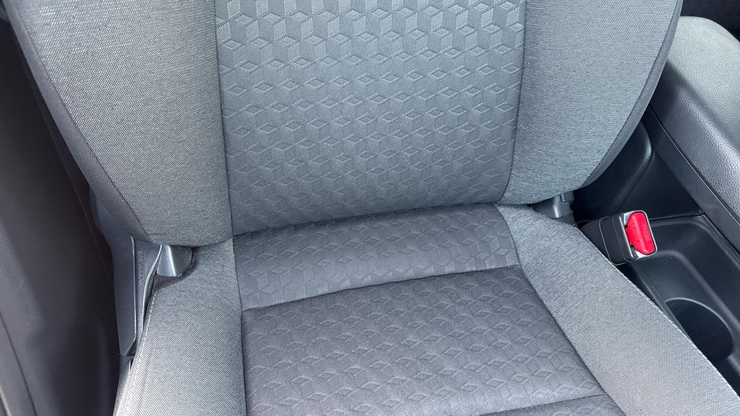 Used Toyota Yaris 2023 for sale - 78148005: Photo 14