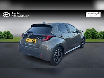 Used Toyota Yaris 2023 for sale - 78148005: Photo