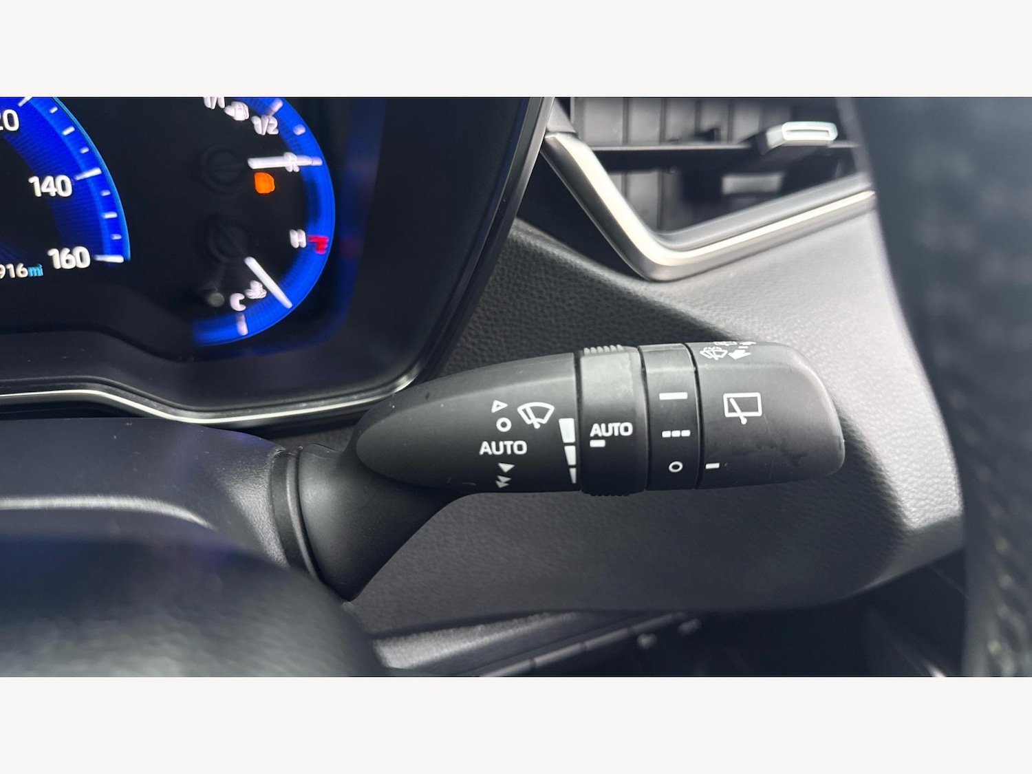 Used Toyota Corolla 2019 for sale - 77439766: Photo 25