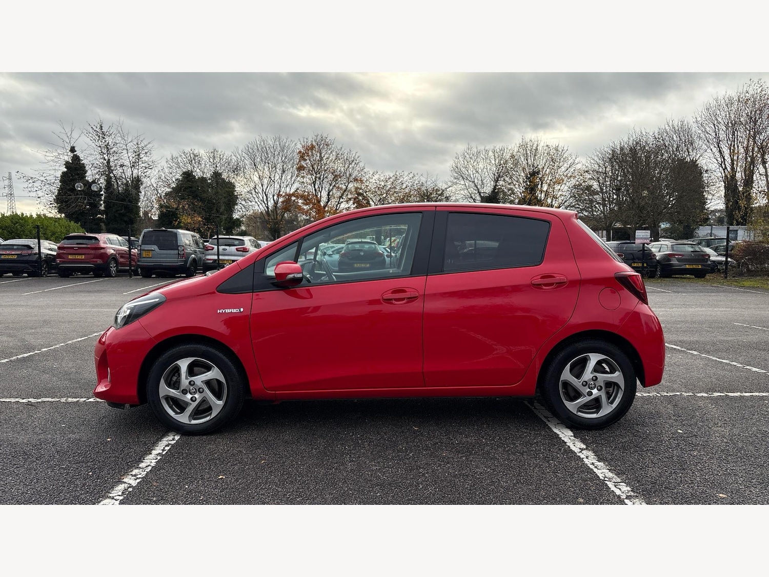 Used Toyota Yaris 2016 for sale - 76572945: Photo 19