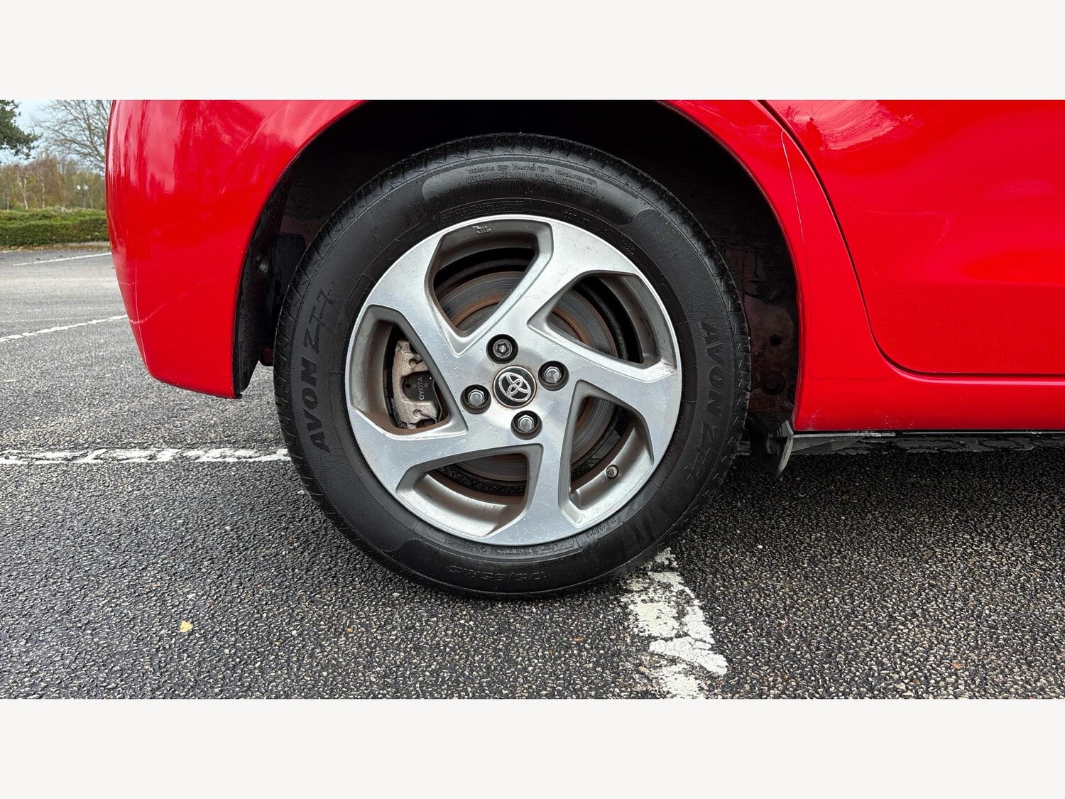 Used Toyota Yaris 2016 for sale - 76572945: Photo 25