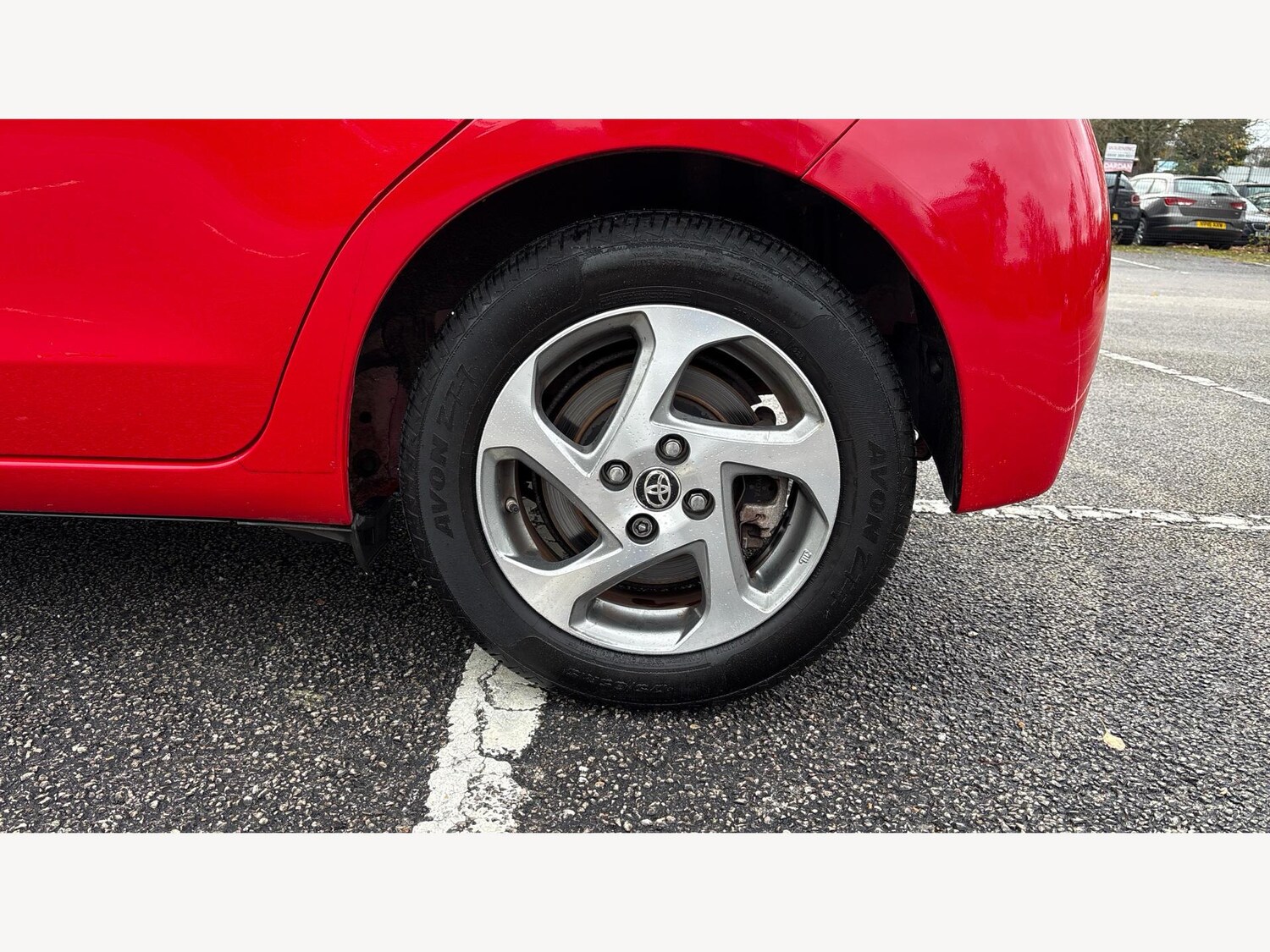 Used Toyota Yaris 2016 for sale - 76572945: Photo 26