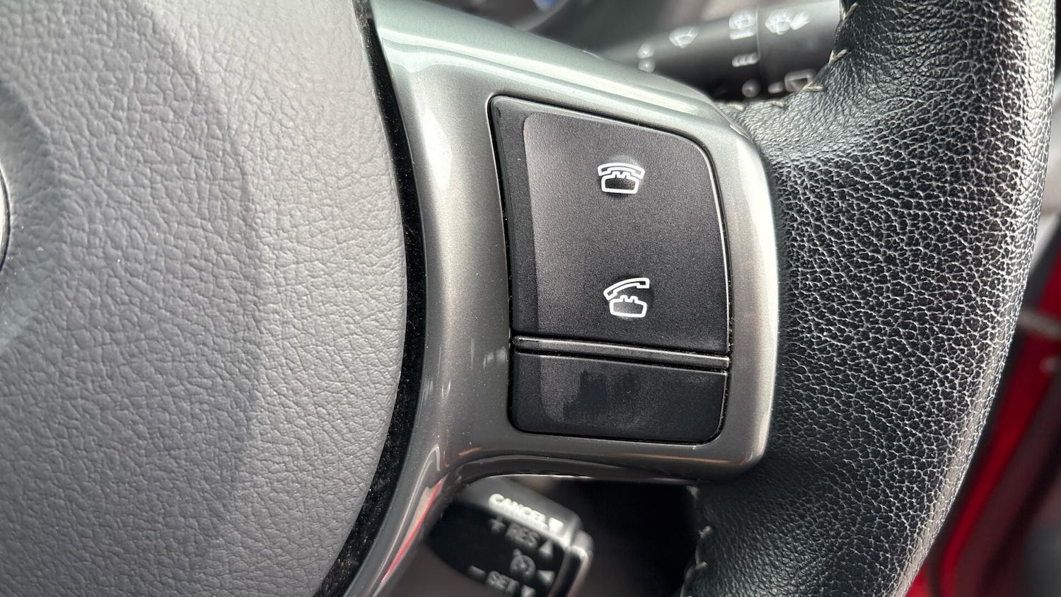 Used Toyota Yaris 2016 for sale - 76572945: Photo 35