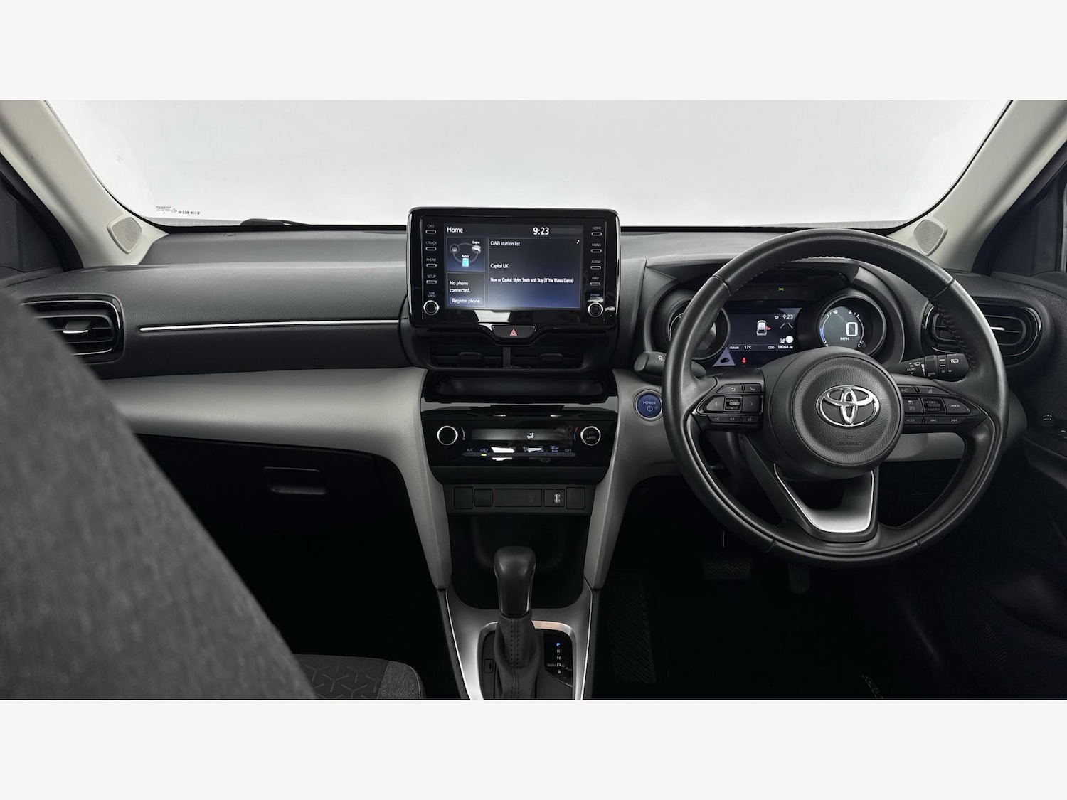 Used Toyota Yaris Cross 2022 for sale - 77202801: Photo 7