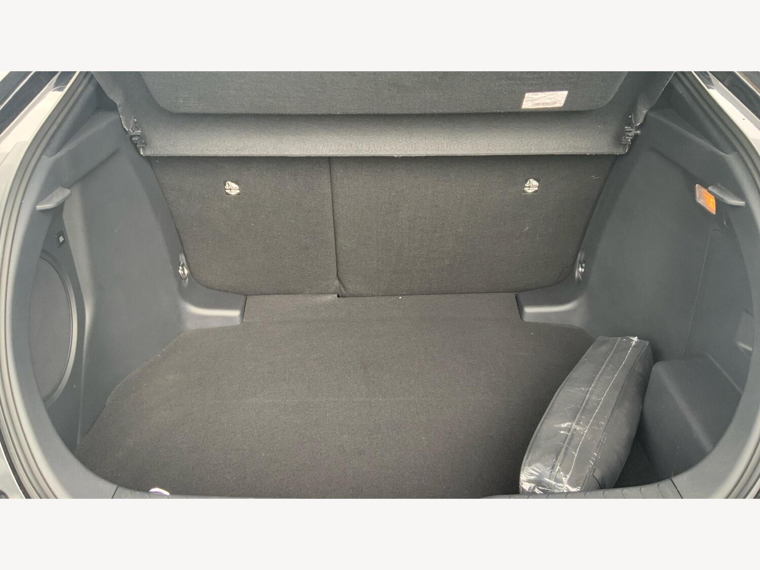 Used Toyota C-HR 2024 for sale - 77175901: Photo 16