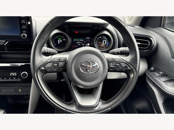 Used Toyota Yaris Cross 2022 for sale - 76226259: Photo 10
